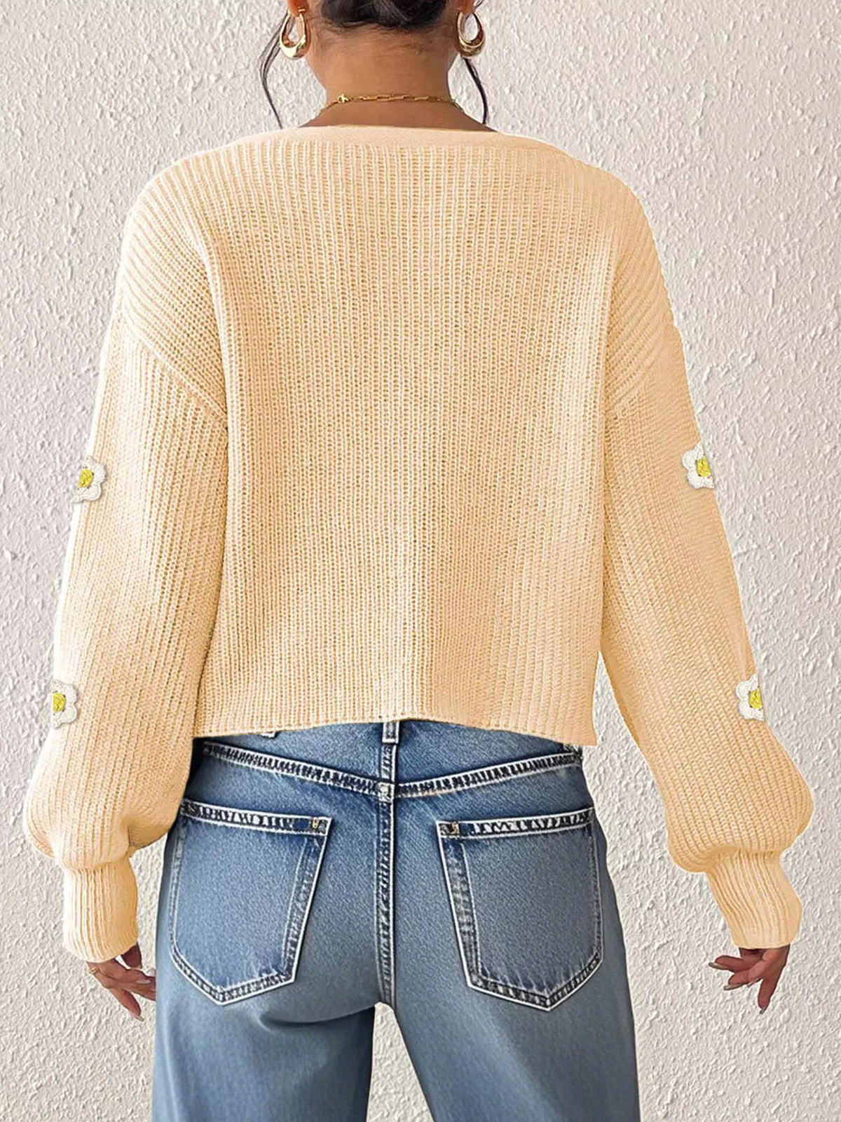 Floral V-neck button-down cropped cardigan