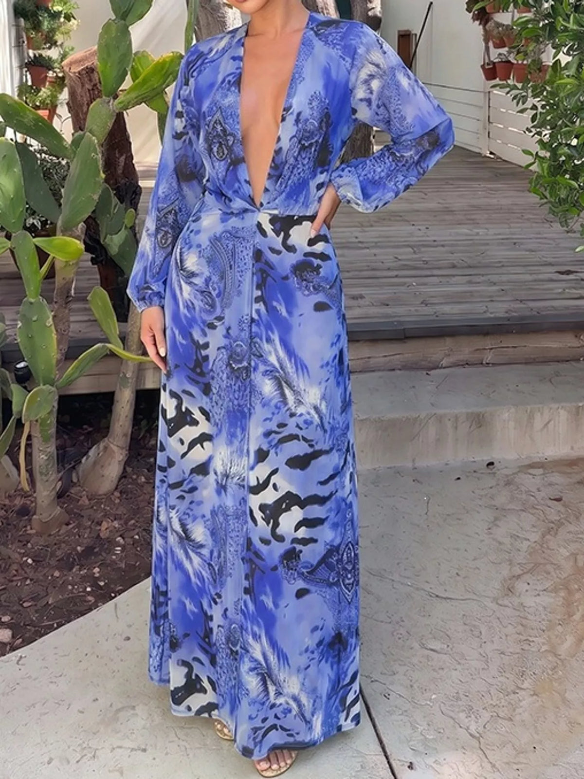 Printed maxi dress, blue front