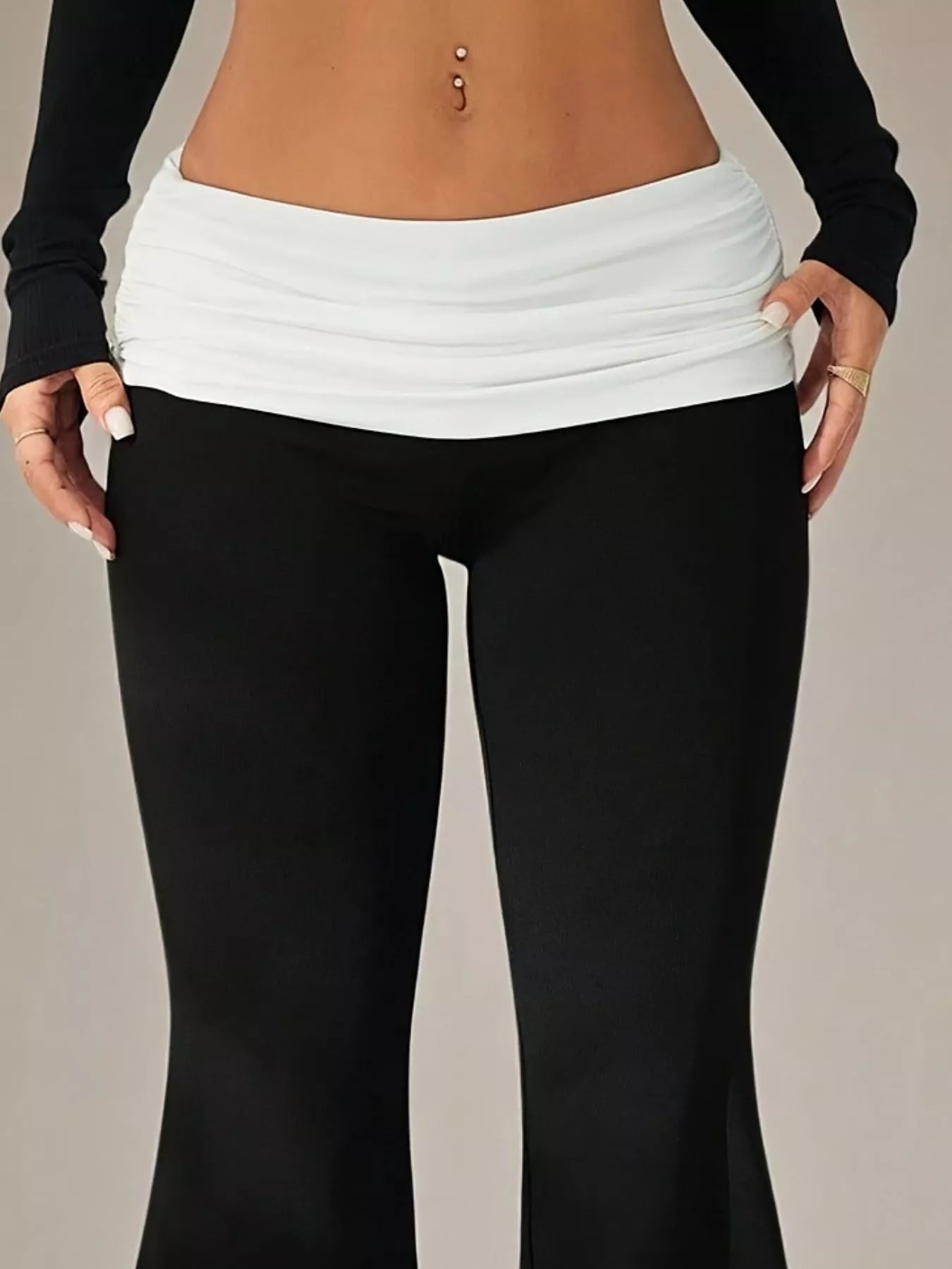 Women's high-waisted polka dot flare pants