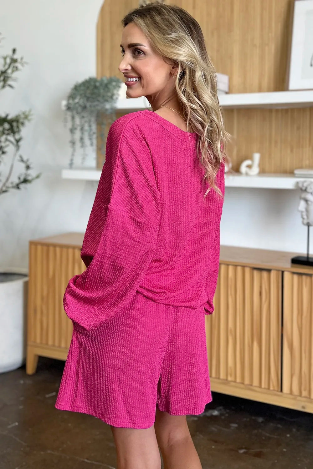 Women's clothing set – product view 9