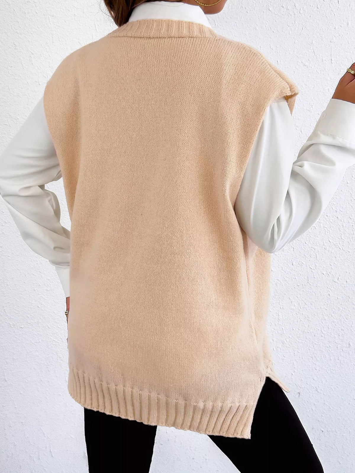 Flower V-neck sleeveless cardigan