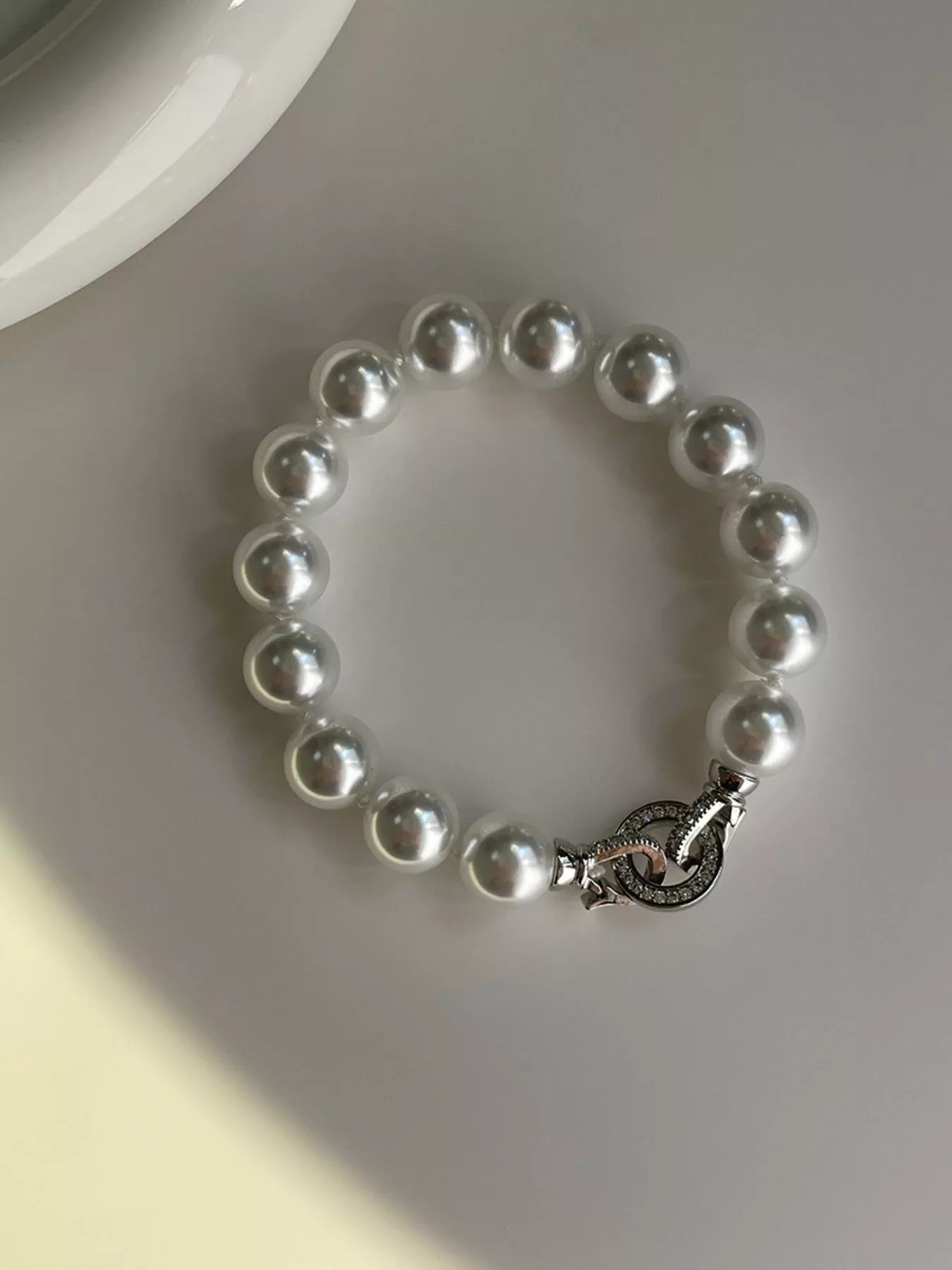 Trendsi Pearl Beaded Bracelet with Clasp -