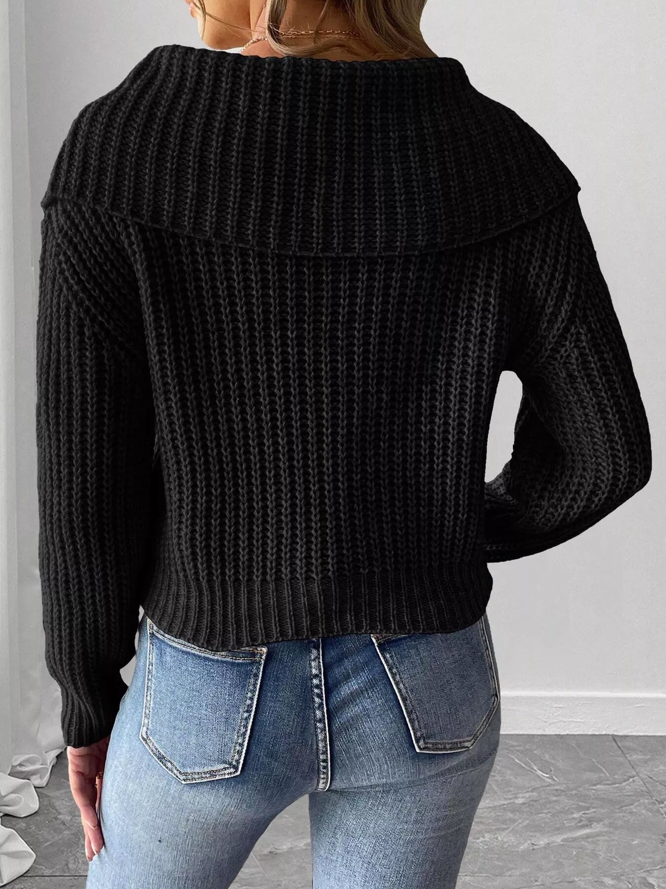 Trendsi Contrast Bow Long Sleeve Sweater -