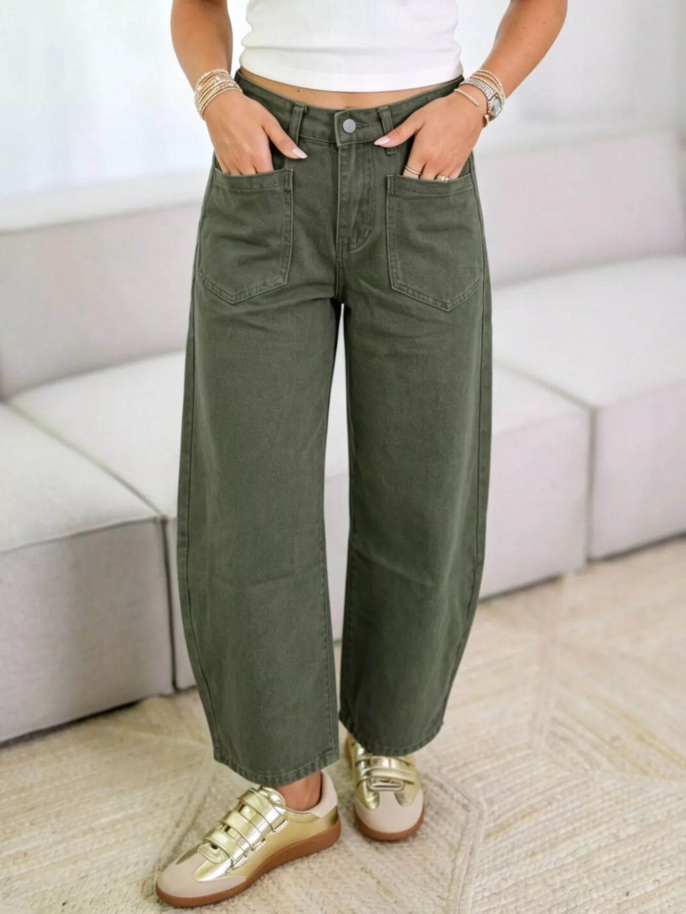 Trendsi Wide-Leg Jeans with Front Patch Pockets -