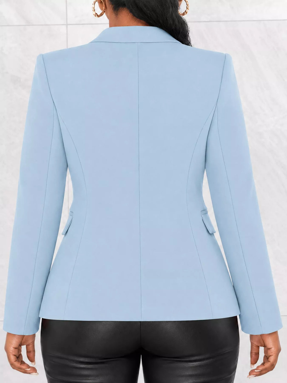 Collared long sleeve blazer, back view