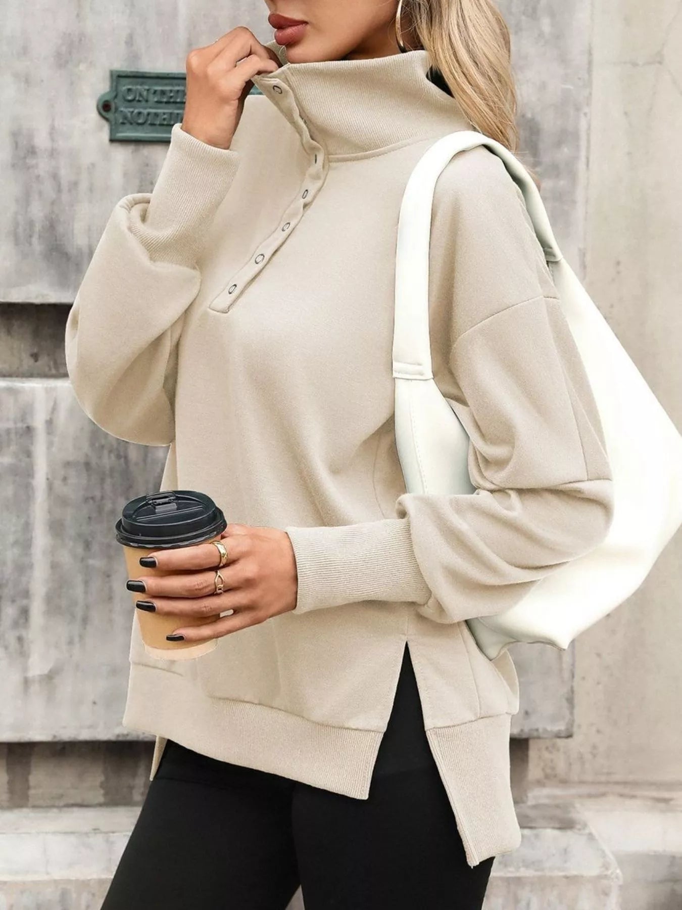 Women's side-slit half-snap sweatshirt