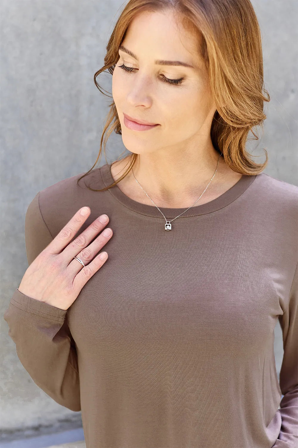 Women's apparel – product view 25