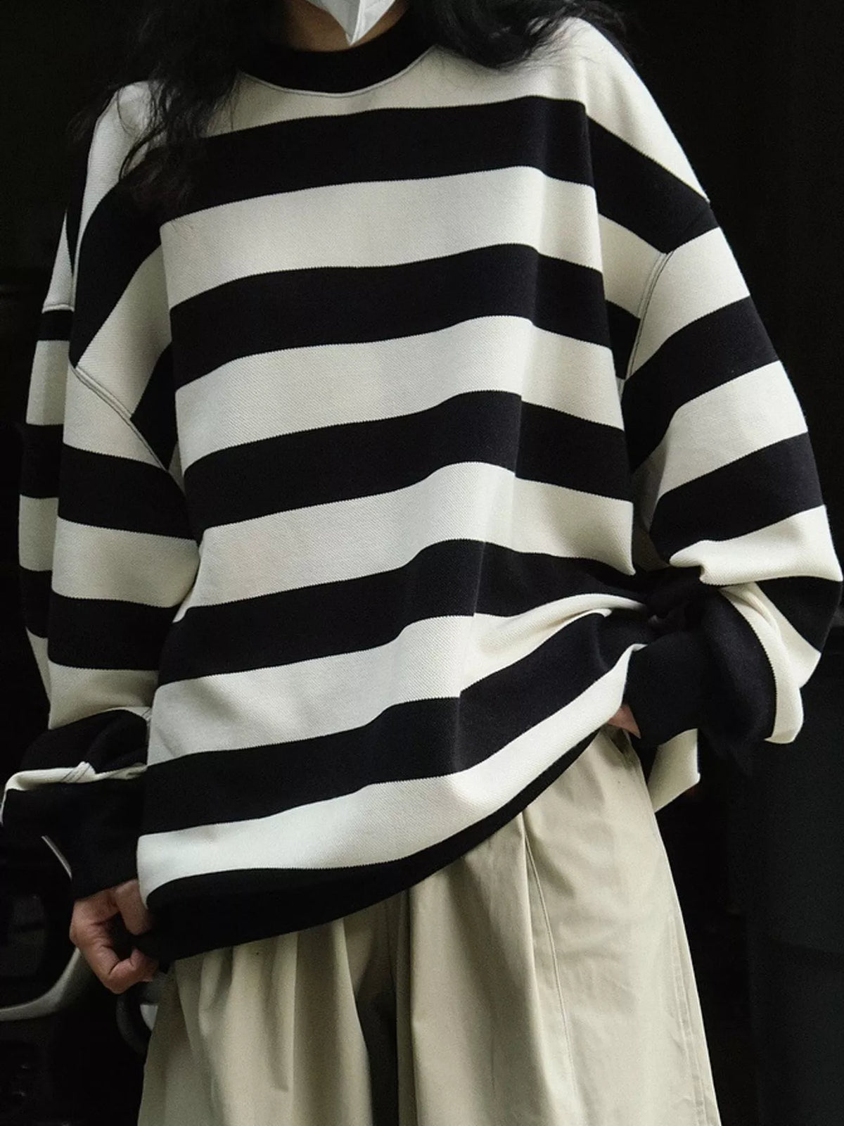 Black oversized striped crewneck sweatshirt