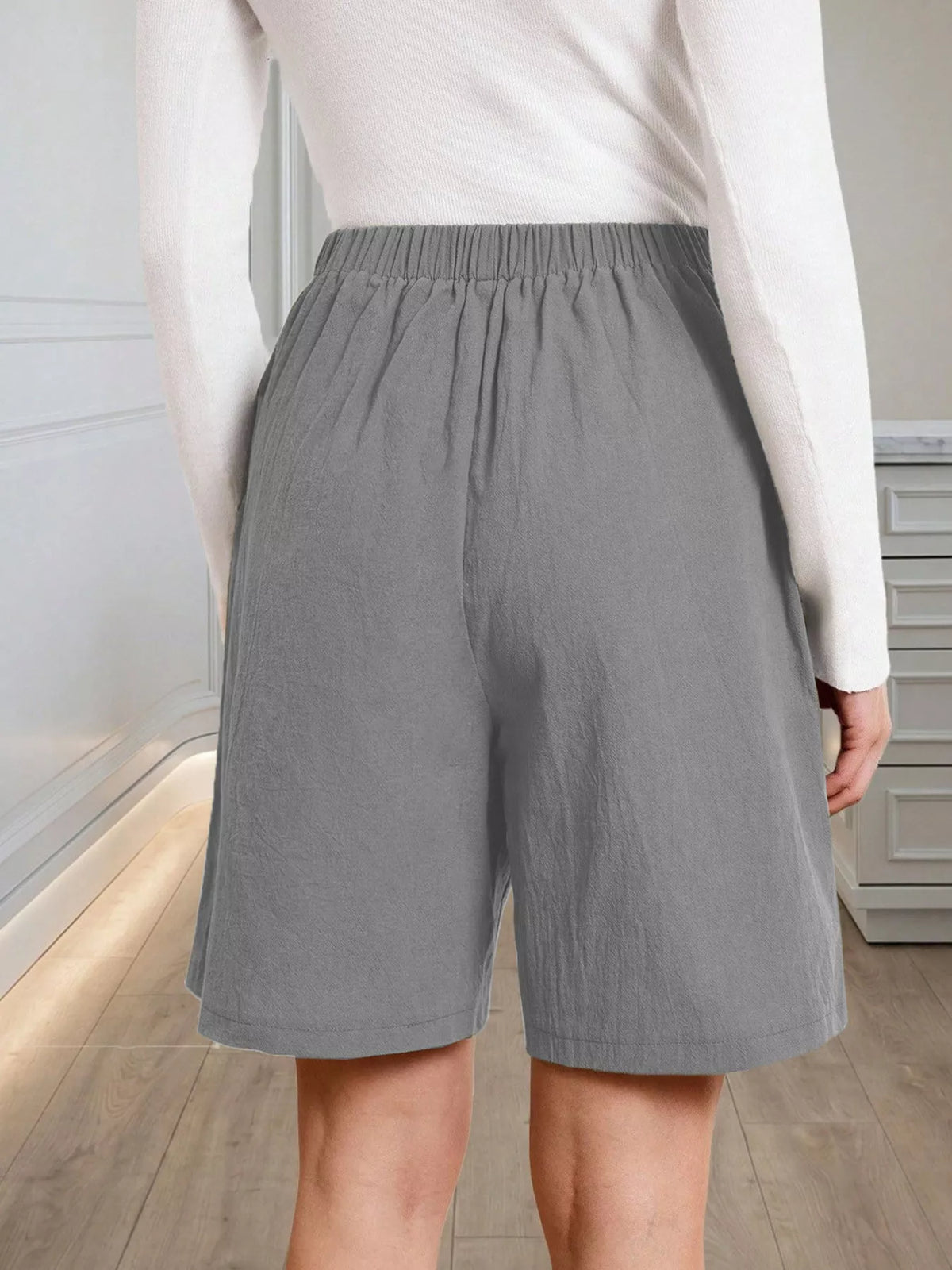 Women's shorts – product view 7