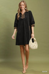 Trendsi Umgee V-Neck Shift Dress with Contrast Trim - Dresses