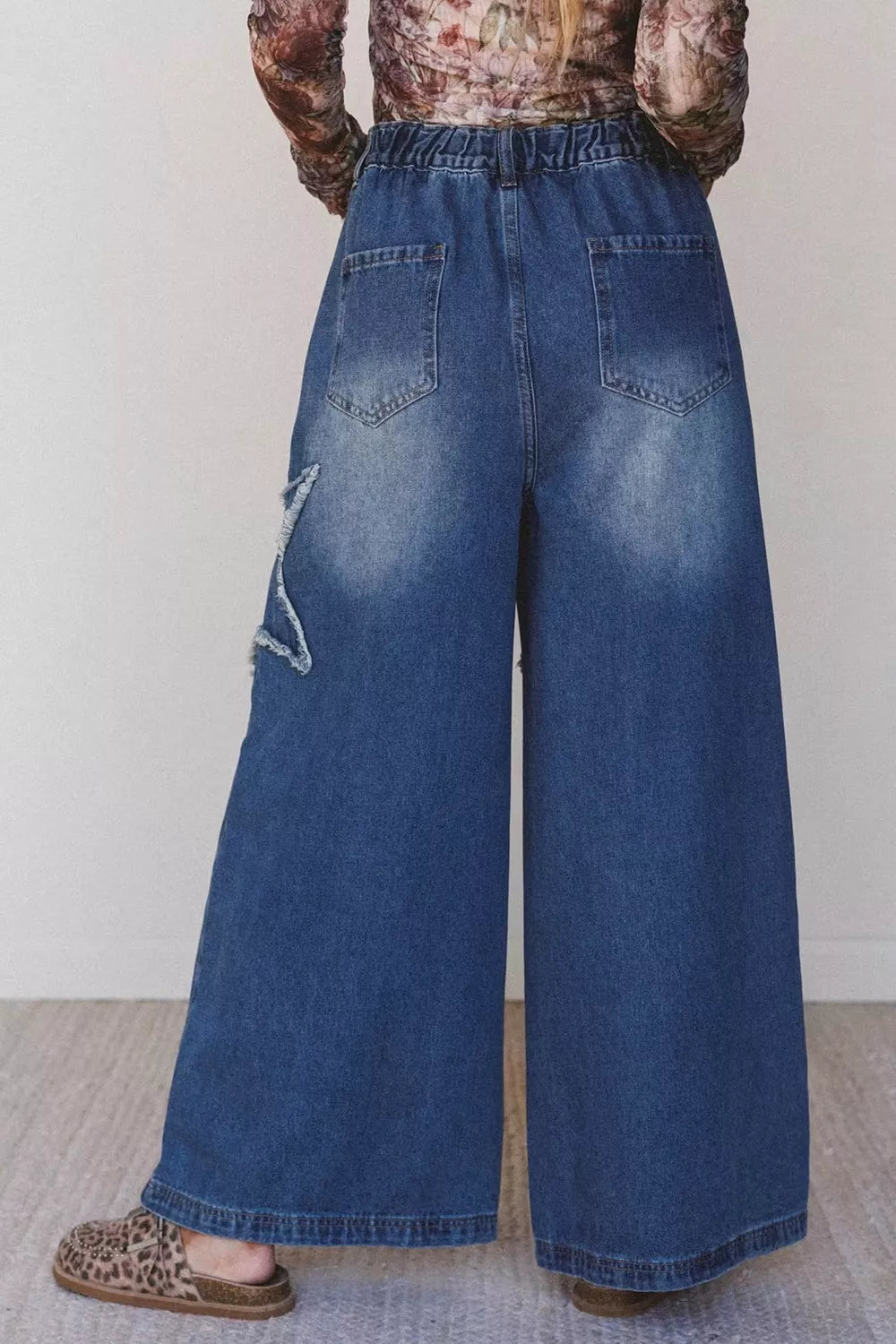 Trendsi Star Decorated Wide Leg Jeans -