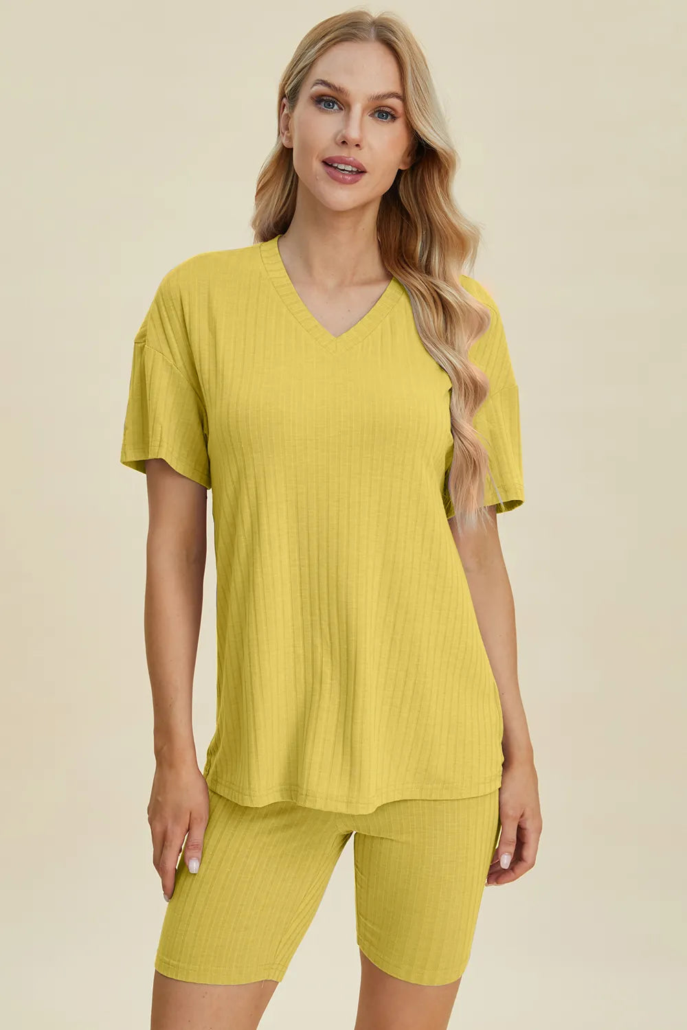 Women's clothing set – product view 17