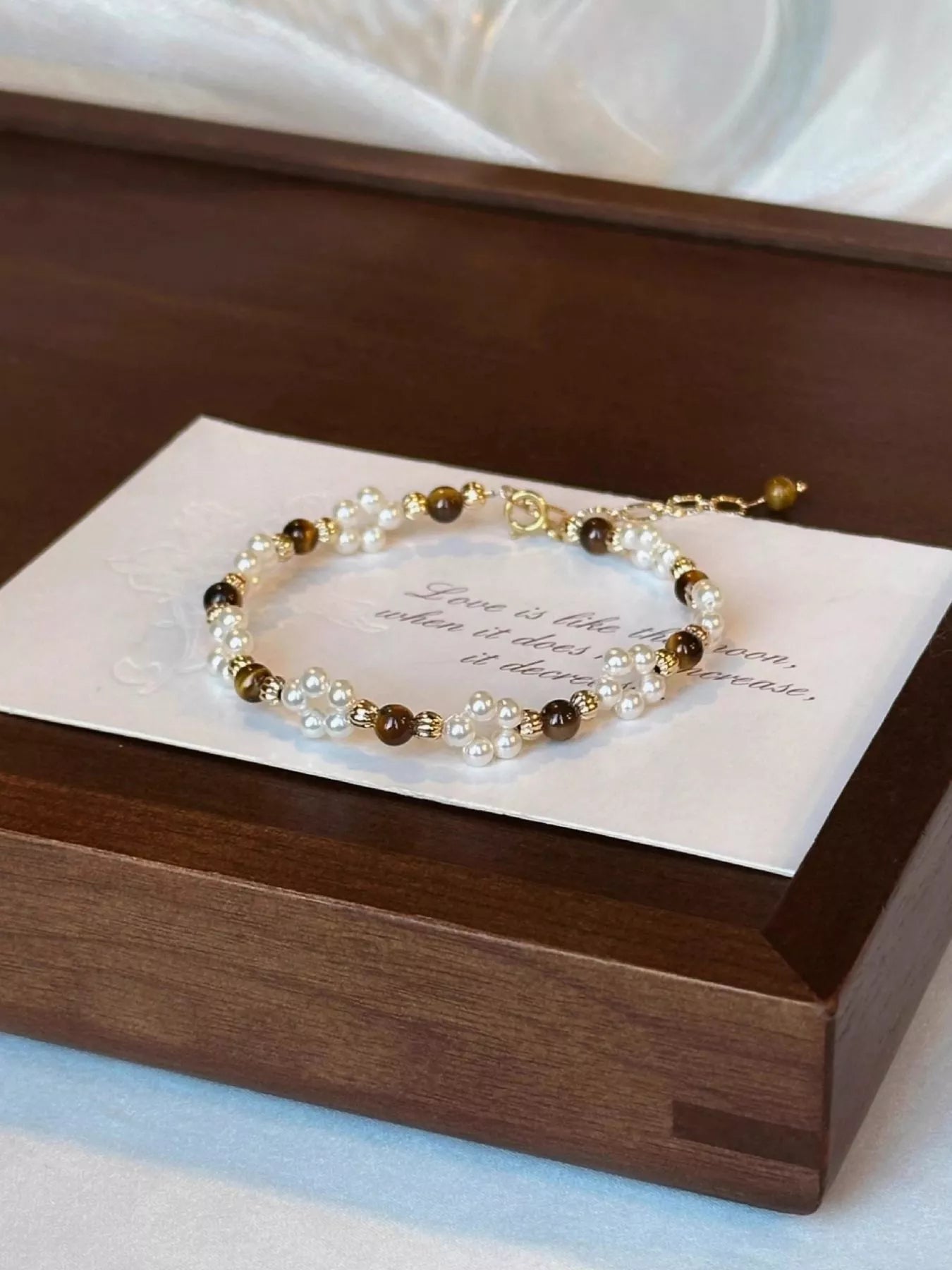 Women's Tiger Eye Stone And Synthetic Pearl Beaded Bracelet