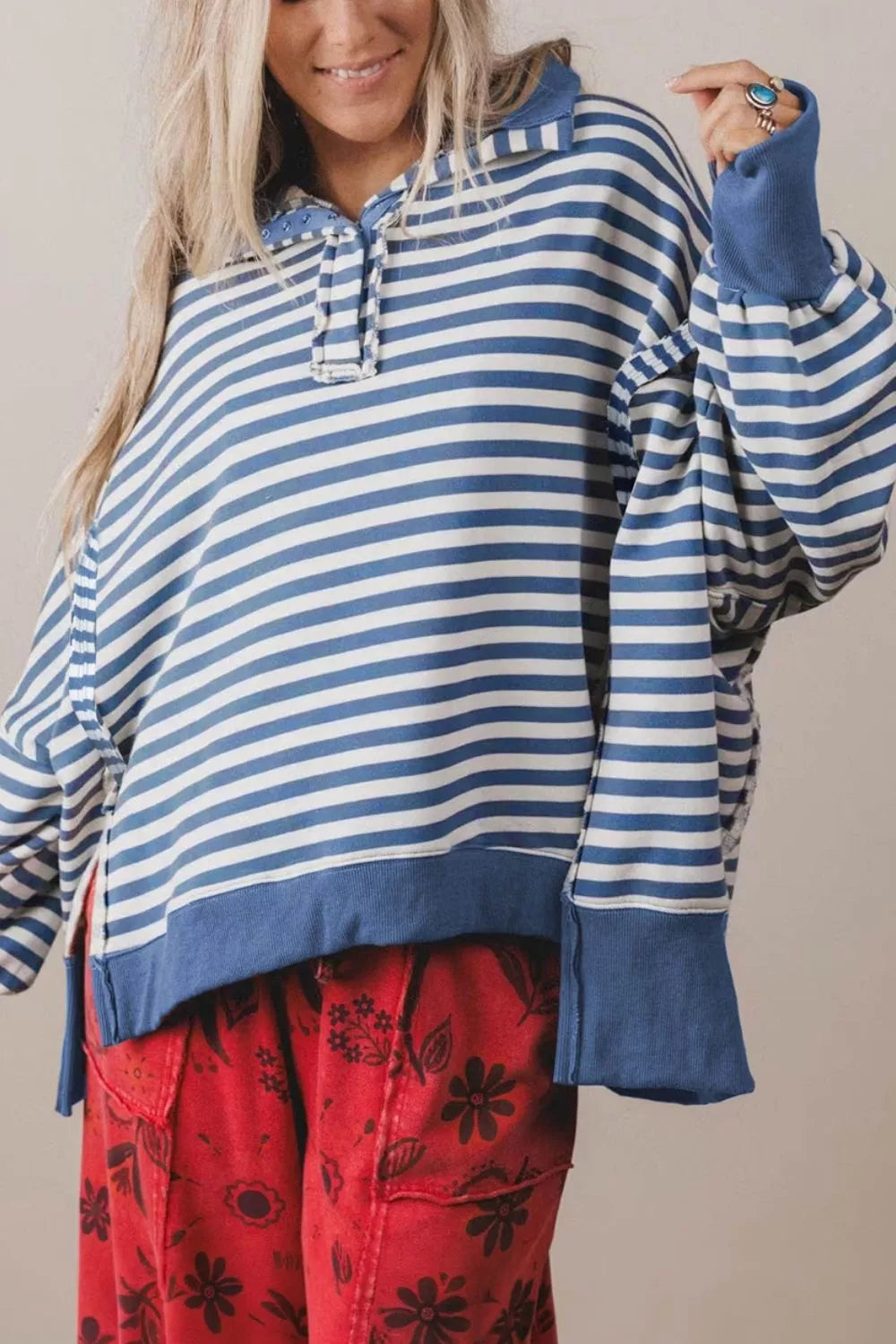Trendsi Stripe Color Block Trim Raw Seam Split Hem Loose Sweatshirt -