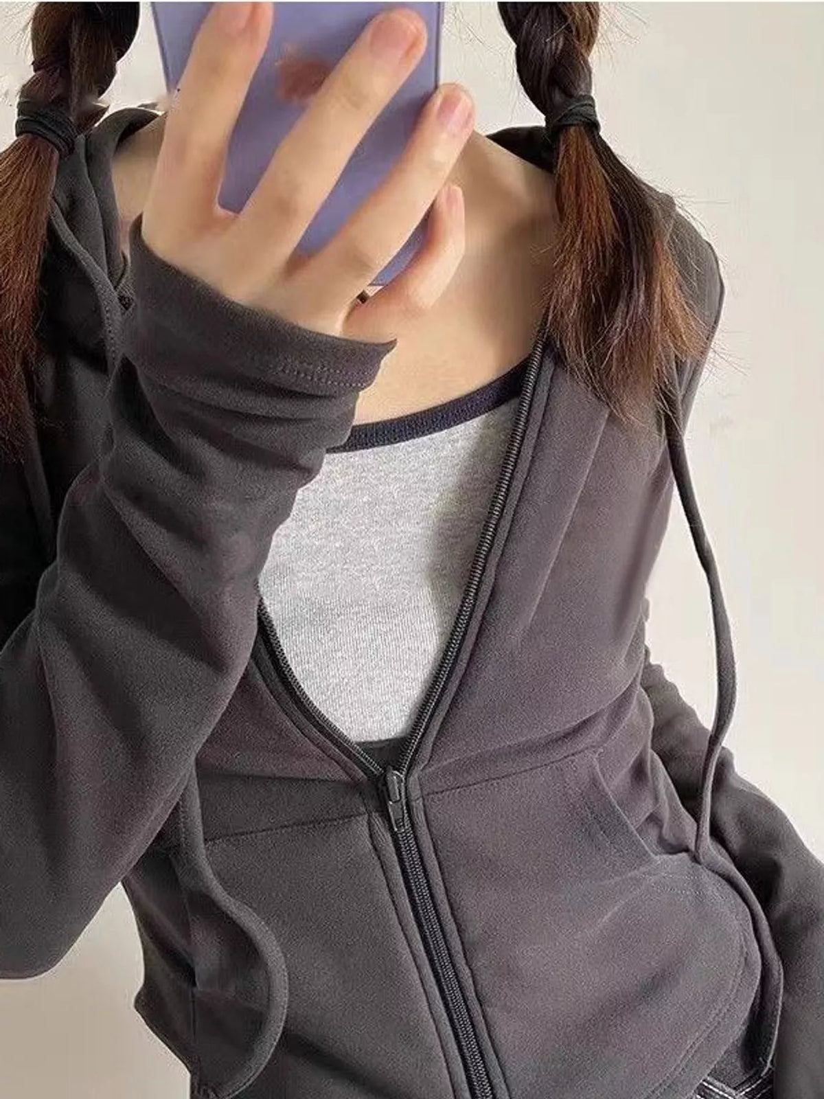 Drawstring hoodie, gray front