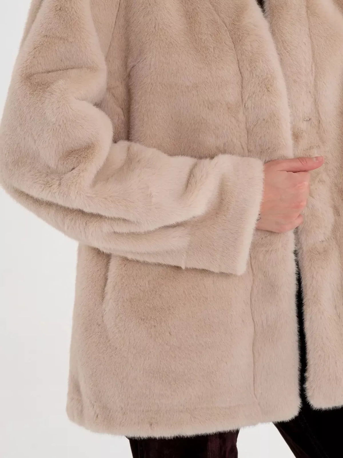 long sleeve jacket, construction and design details