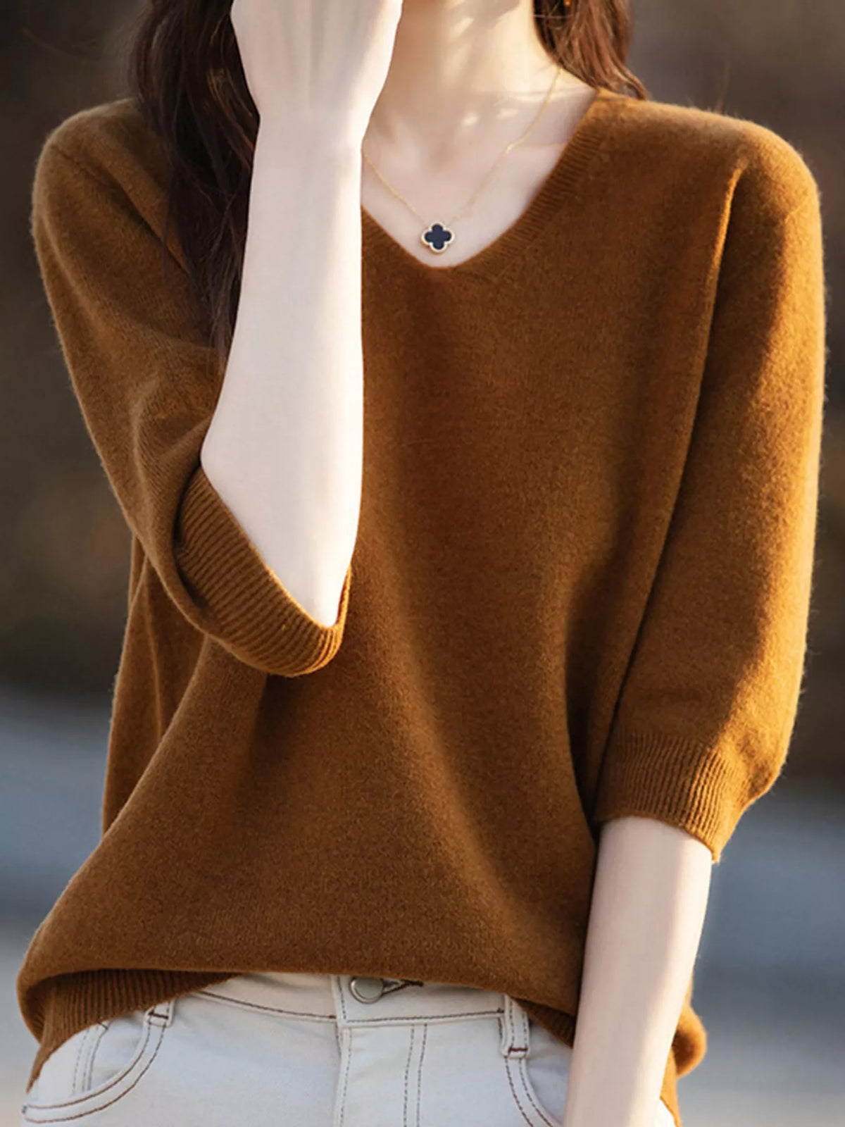Short-sleeve sweater