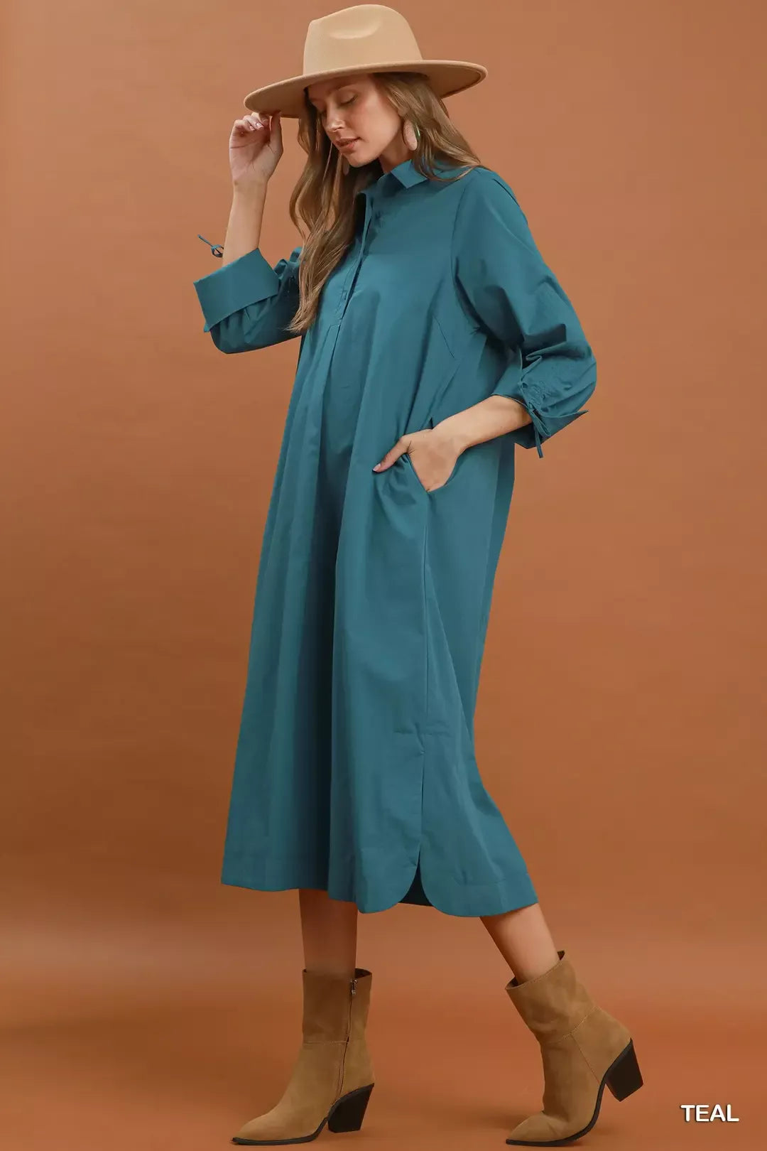 Women's apparel – product view 2