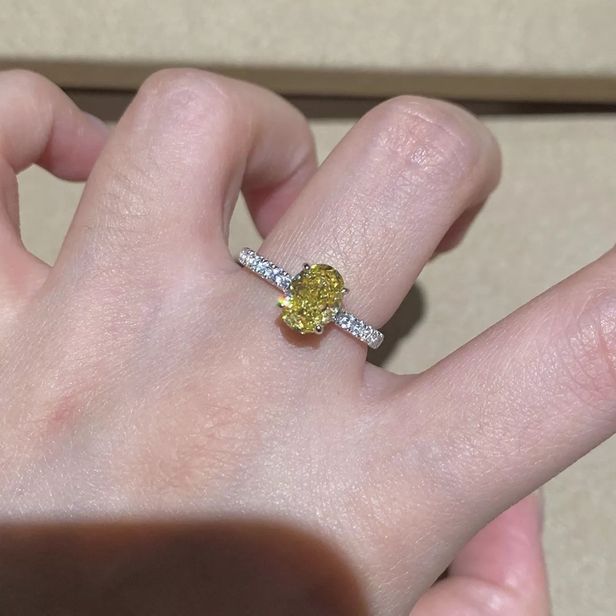 Trendsi Copper Zircon Oval Ring -