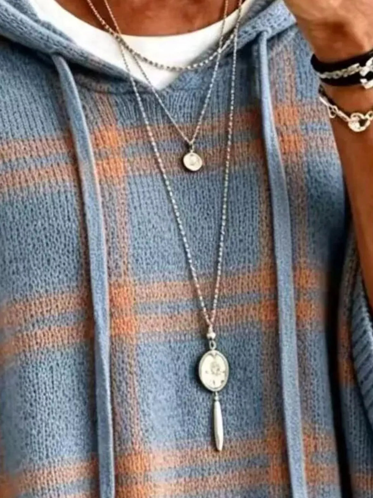 Blue plaid hooded sweater, hood and knit detail