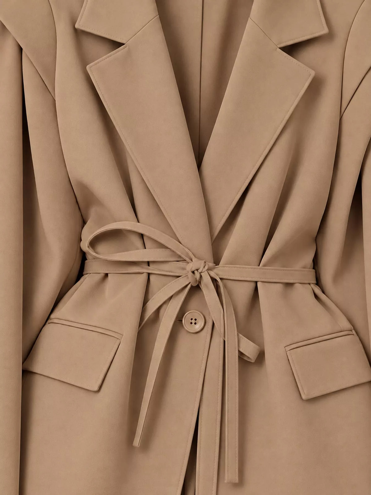 Collared long sleeve blazer, construction and design details