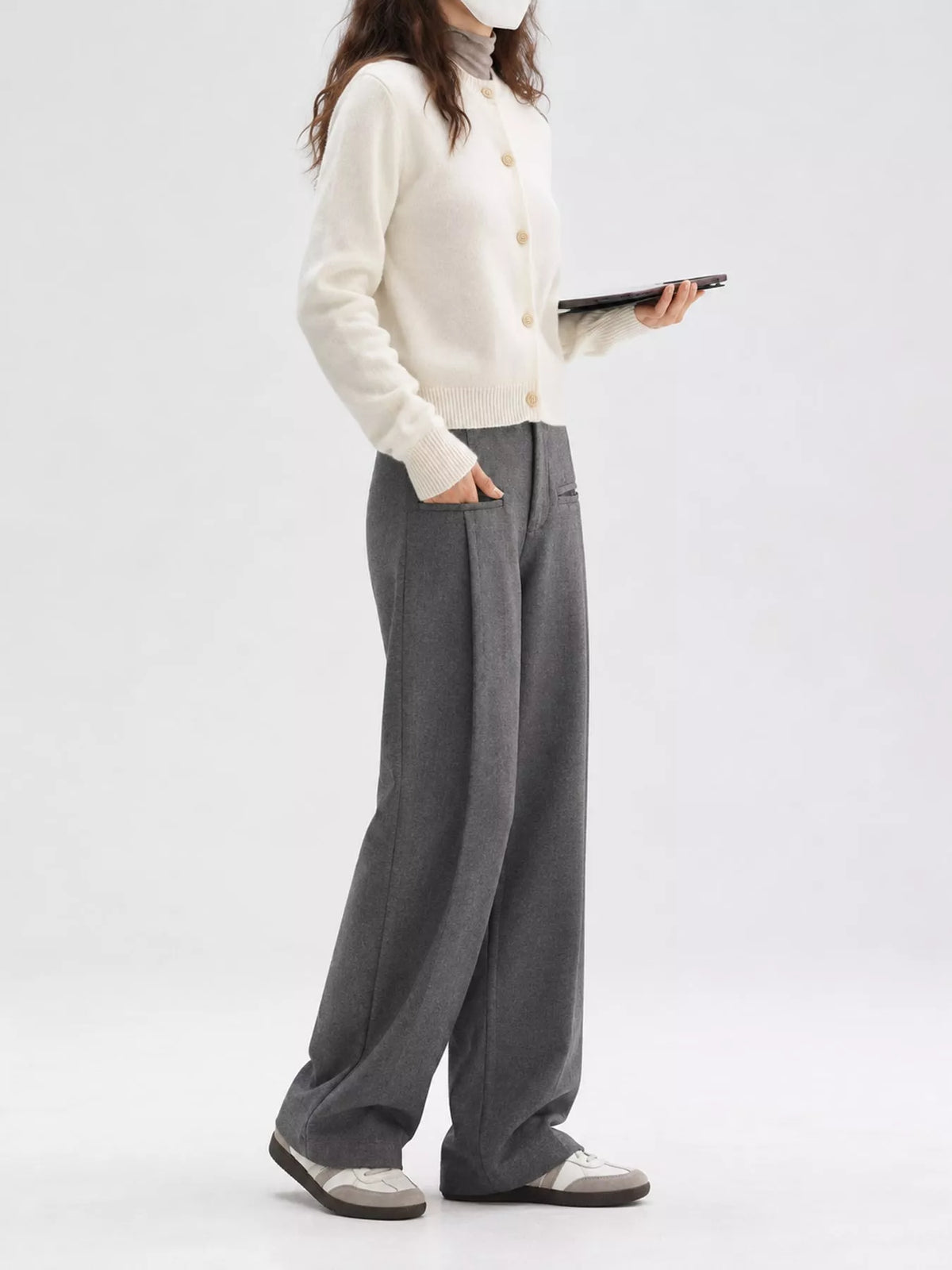 Button-Down Knit Crew Neck Cardigan in cream