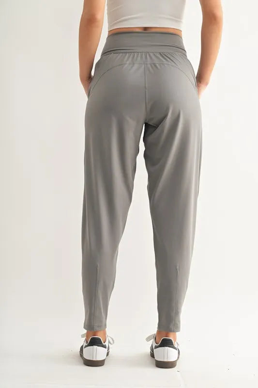 Women's pants – product view 2
