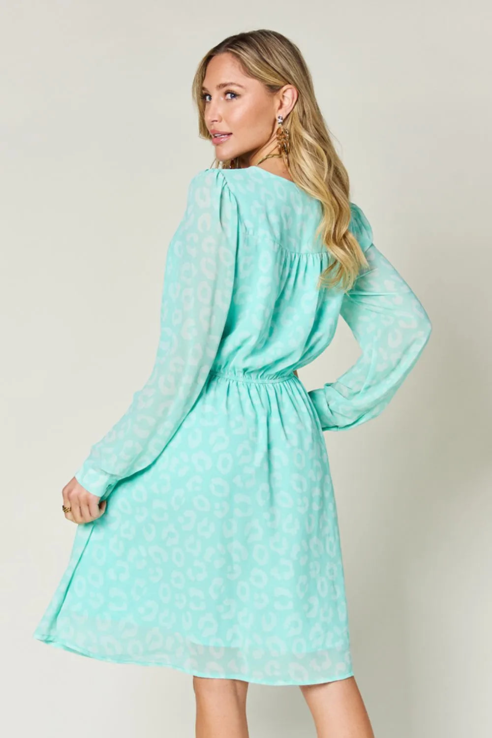 Women's apparel – product view 2