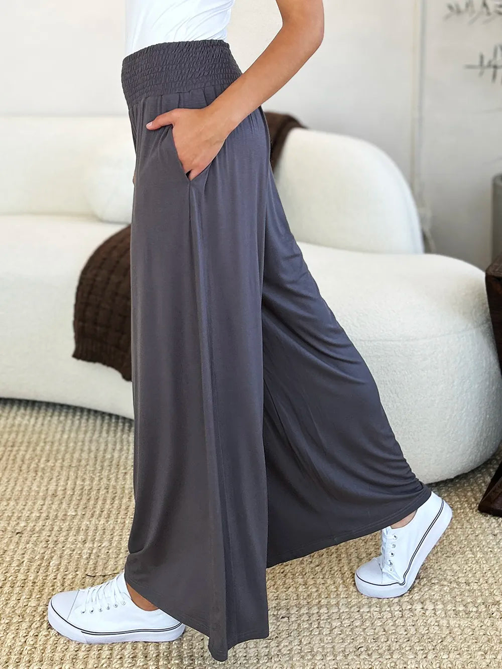 Women's pants – product view 6