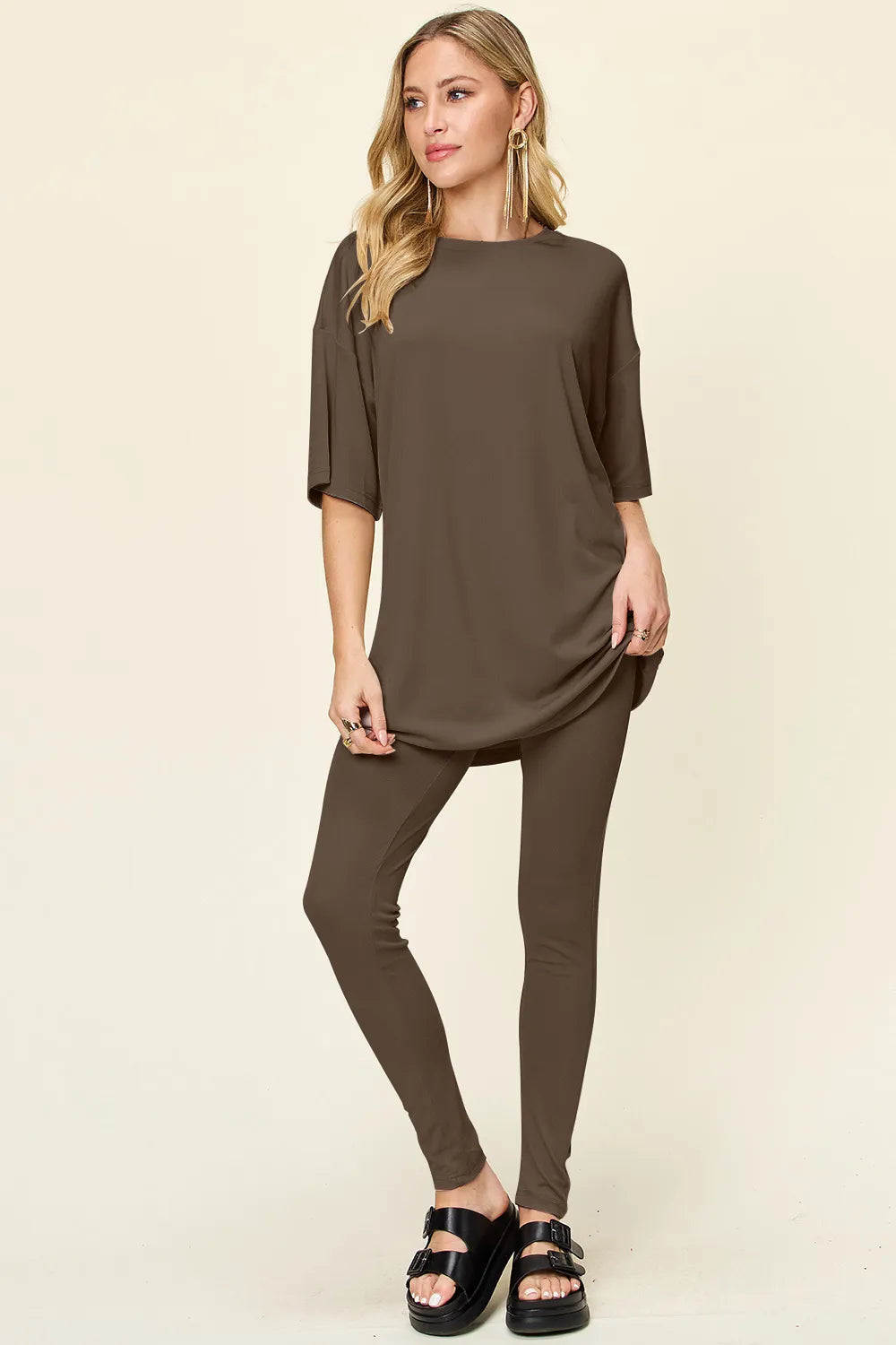 Women's clothing set – product view 8