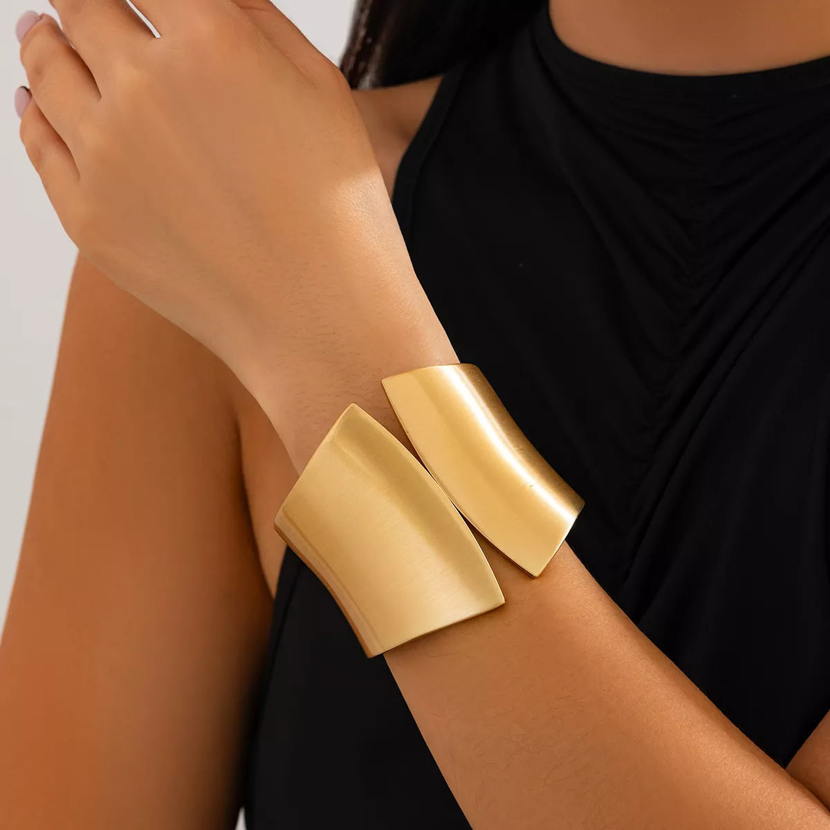 Trendsi Wide Cuff Bracelet -