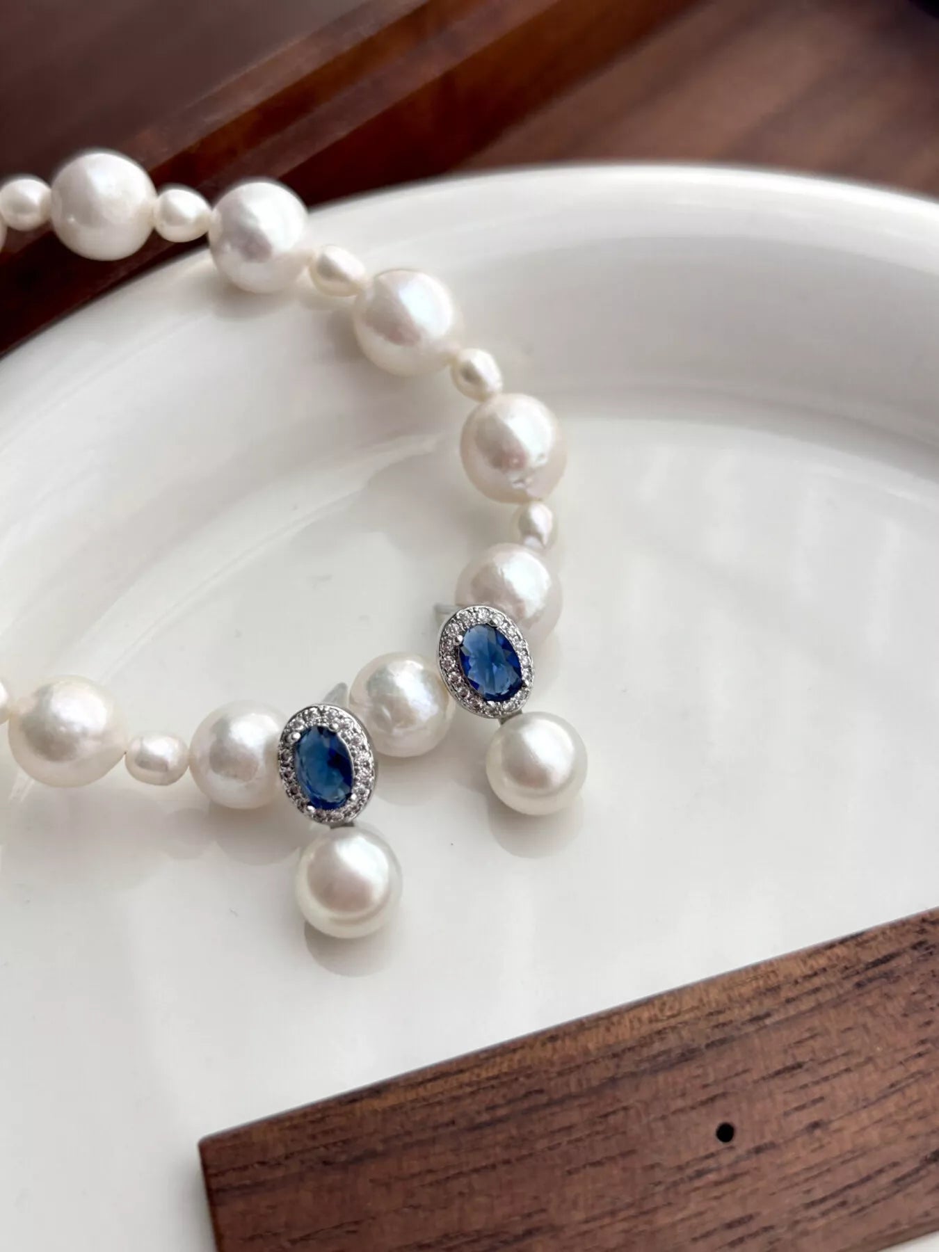 Trendsi Pearl Drop Earrings -