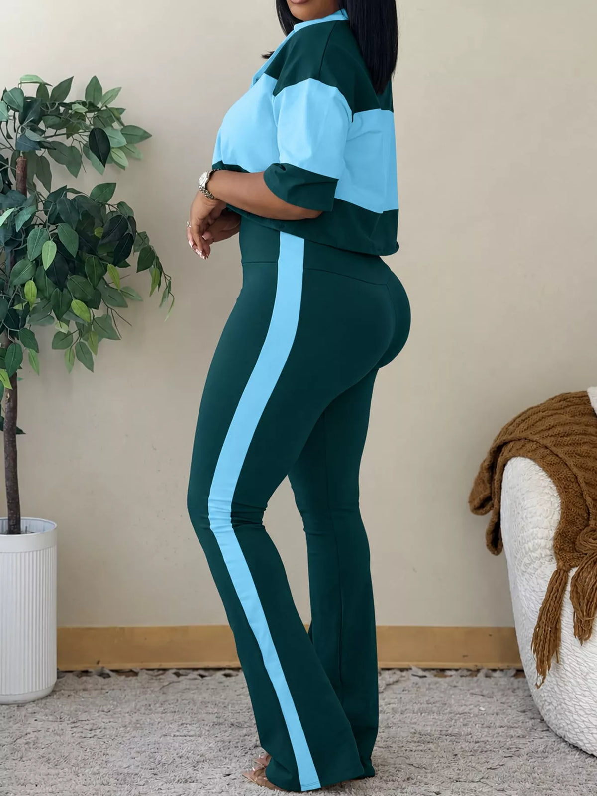 Color-Block Polo Collar Crop Top and Pants Two-Piece Set in green and light blue