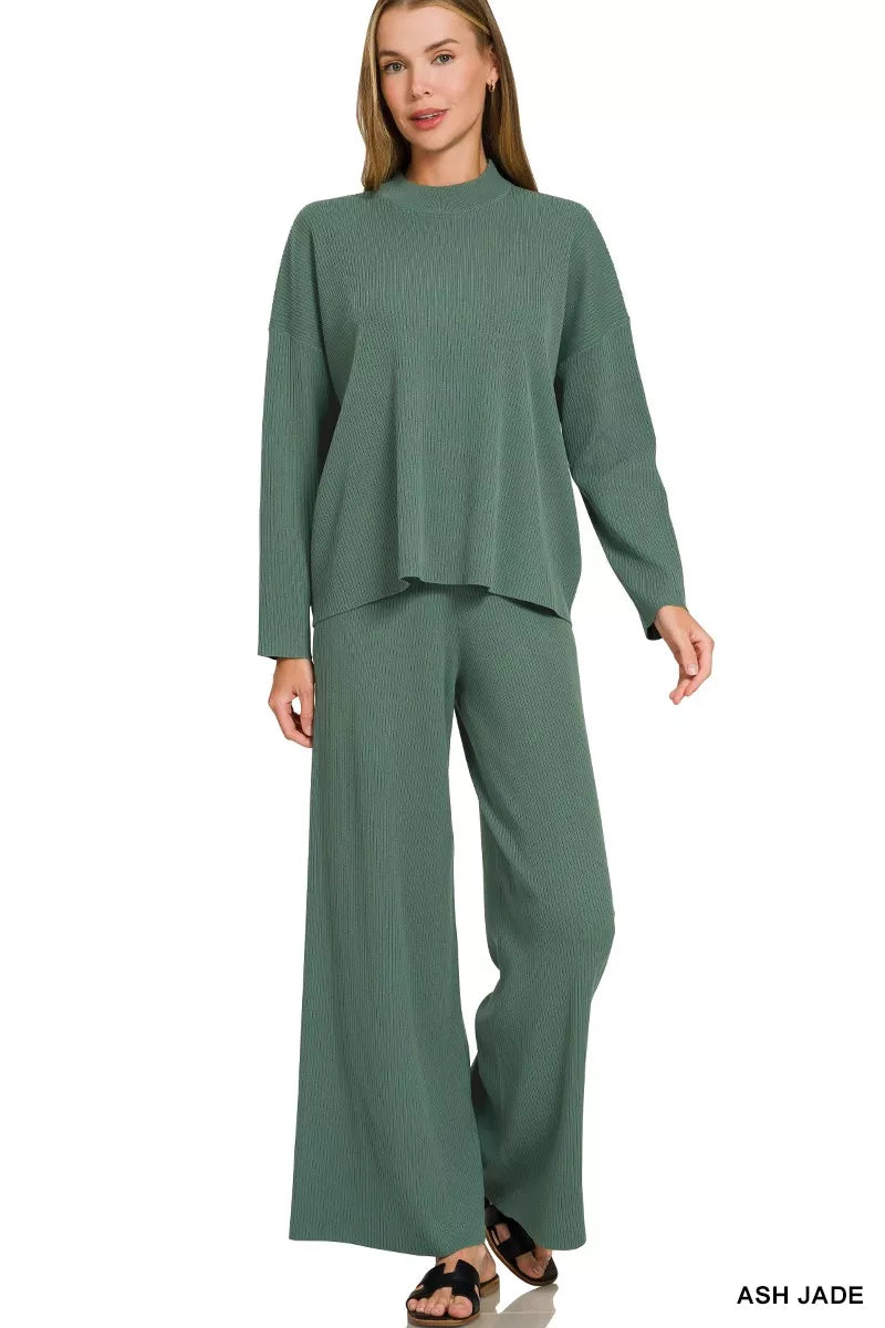 Women's clothing set – product view 1