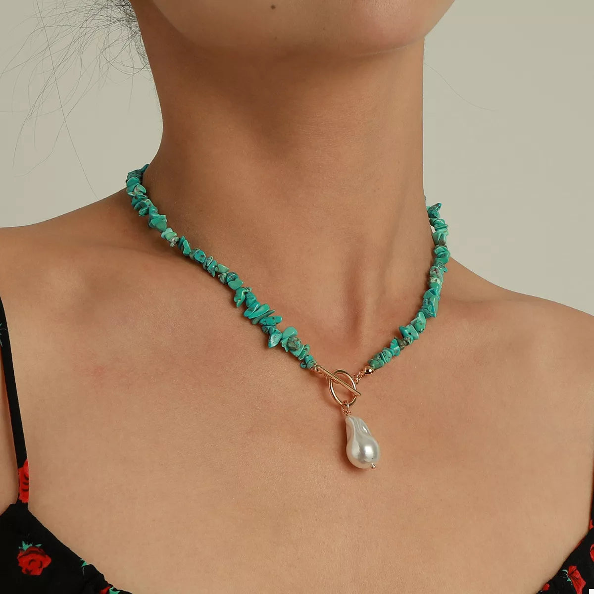 Trendsi Turquoise Irregular Pearl Necklace -