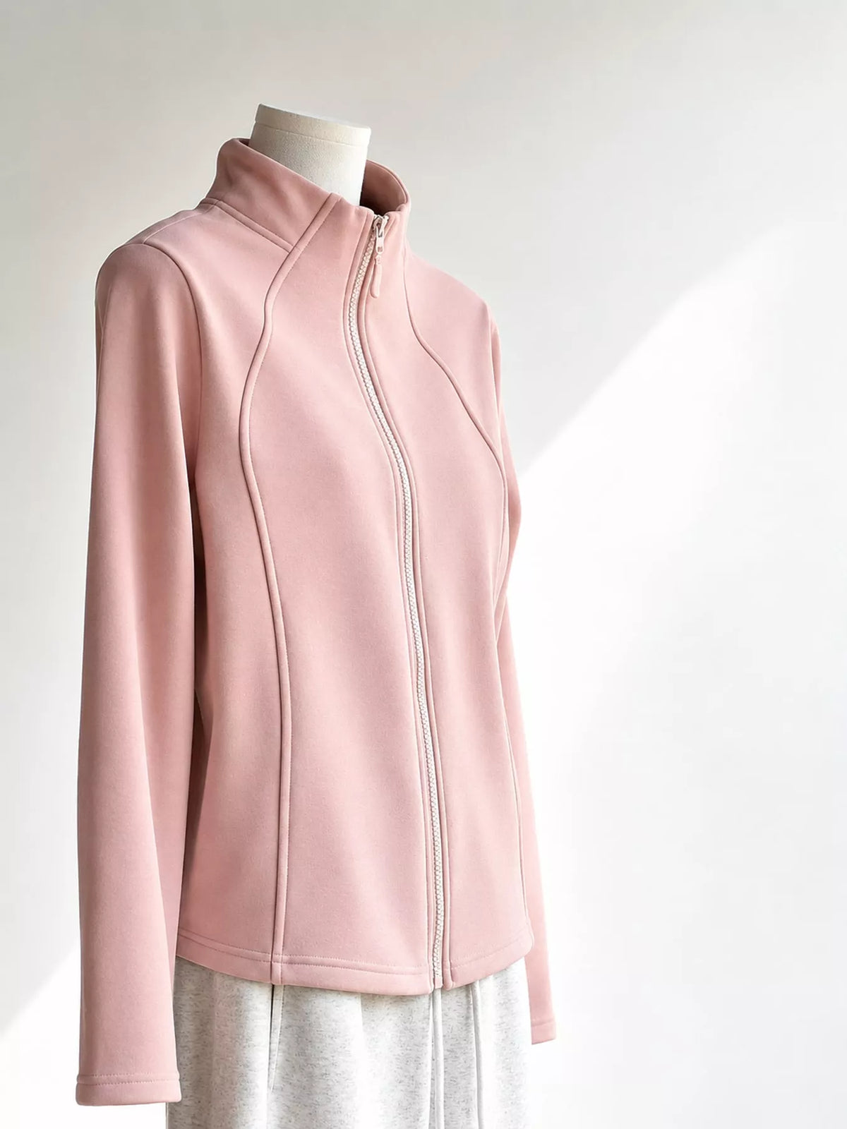 Slim-Fit Full-Zip Fleece Jacket — garment front