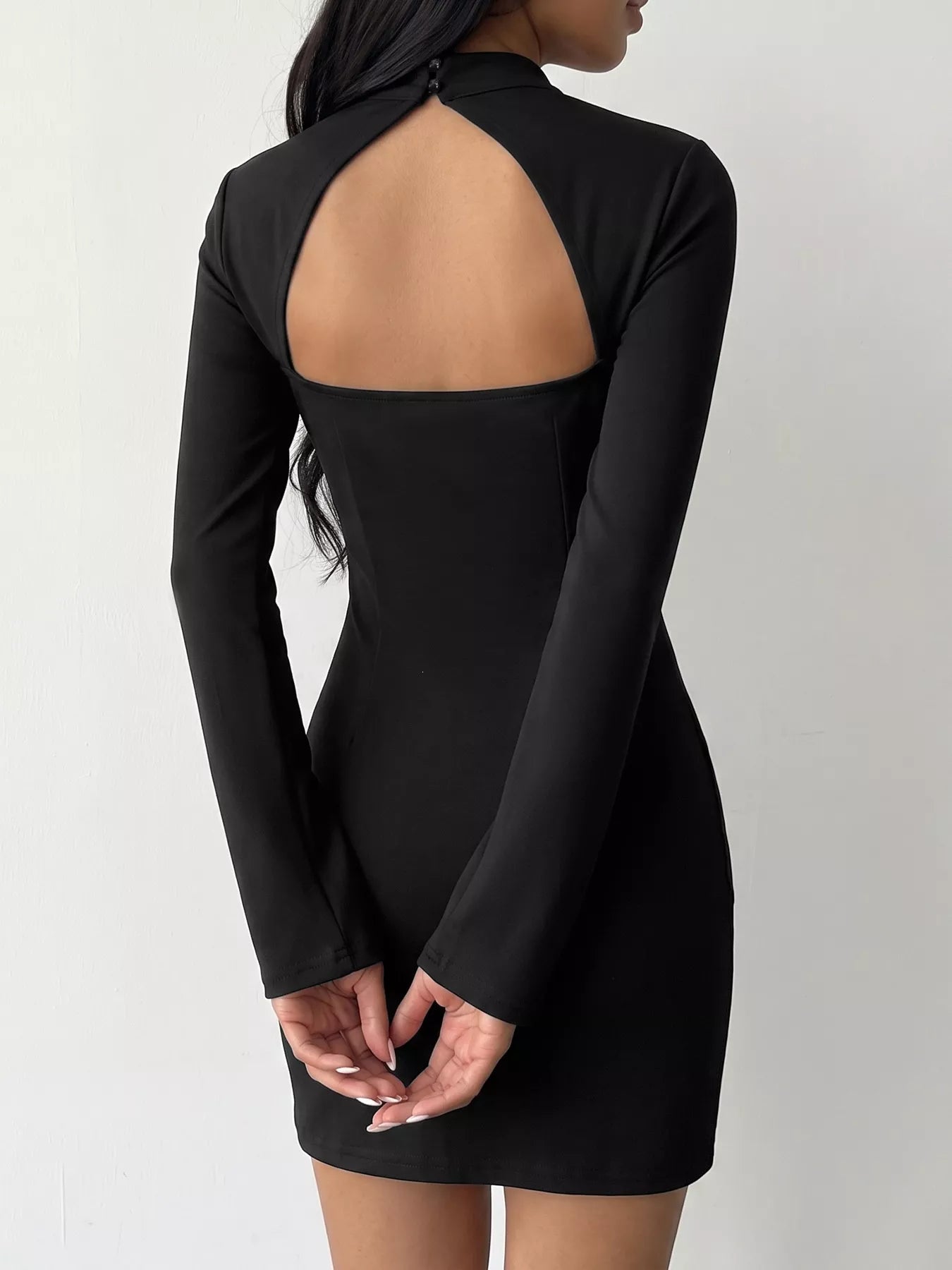 Trendsi Cutout Back Long Sleeve Bodycon Mini Dress -