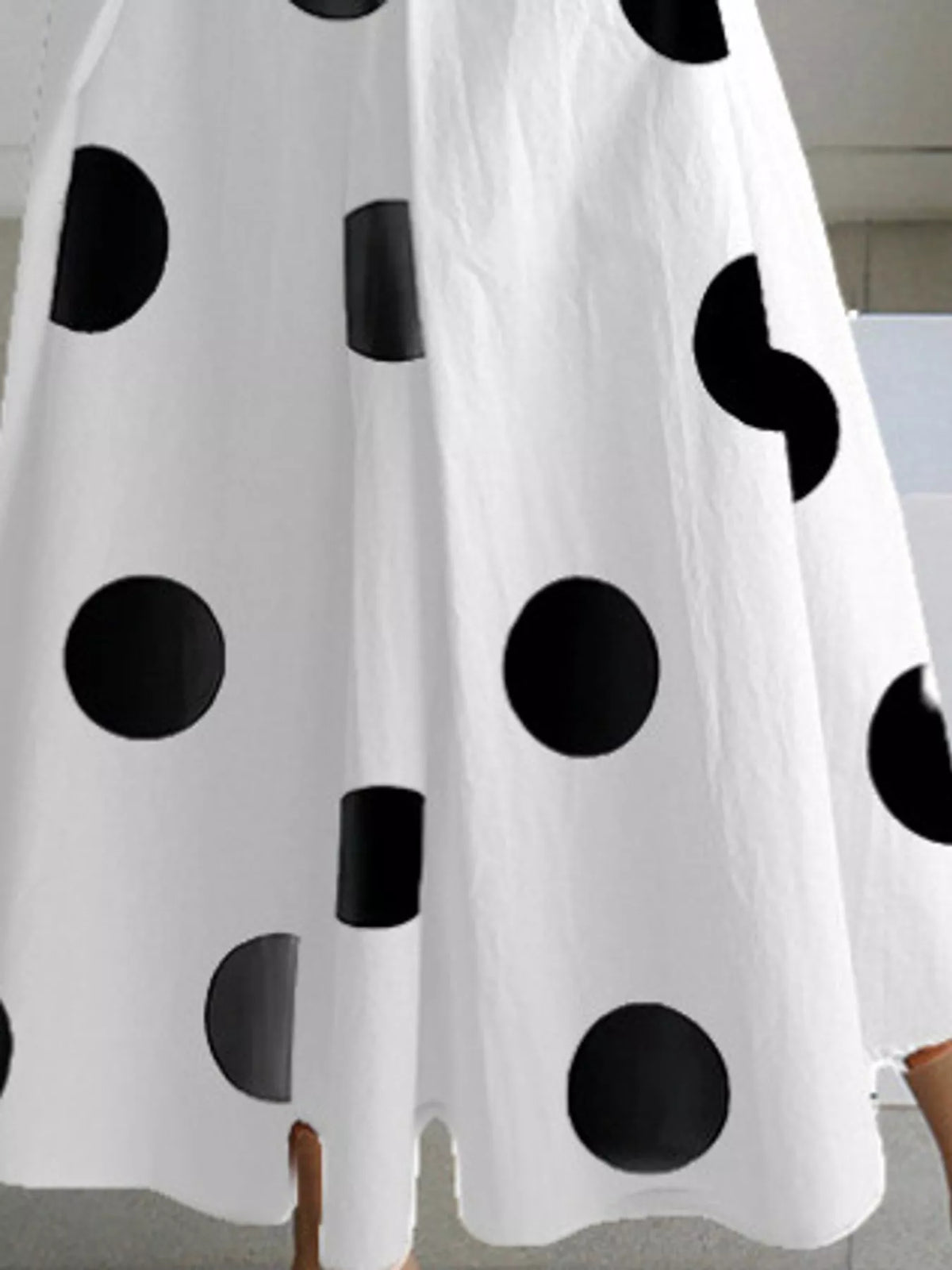 Collared Three-Quarter Sleeve Midi Shirt Dress — construction details