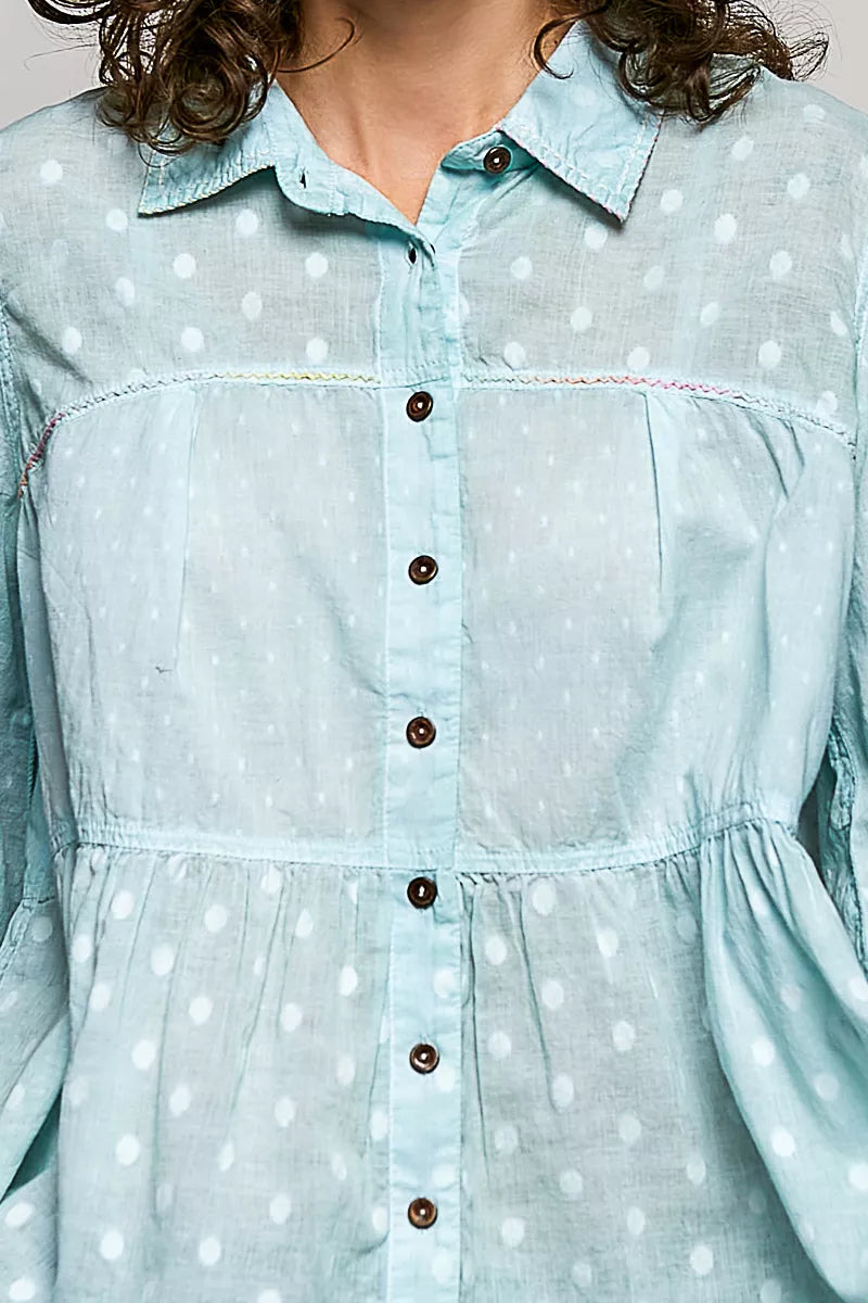 Women's apparel – product view 6