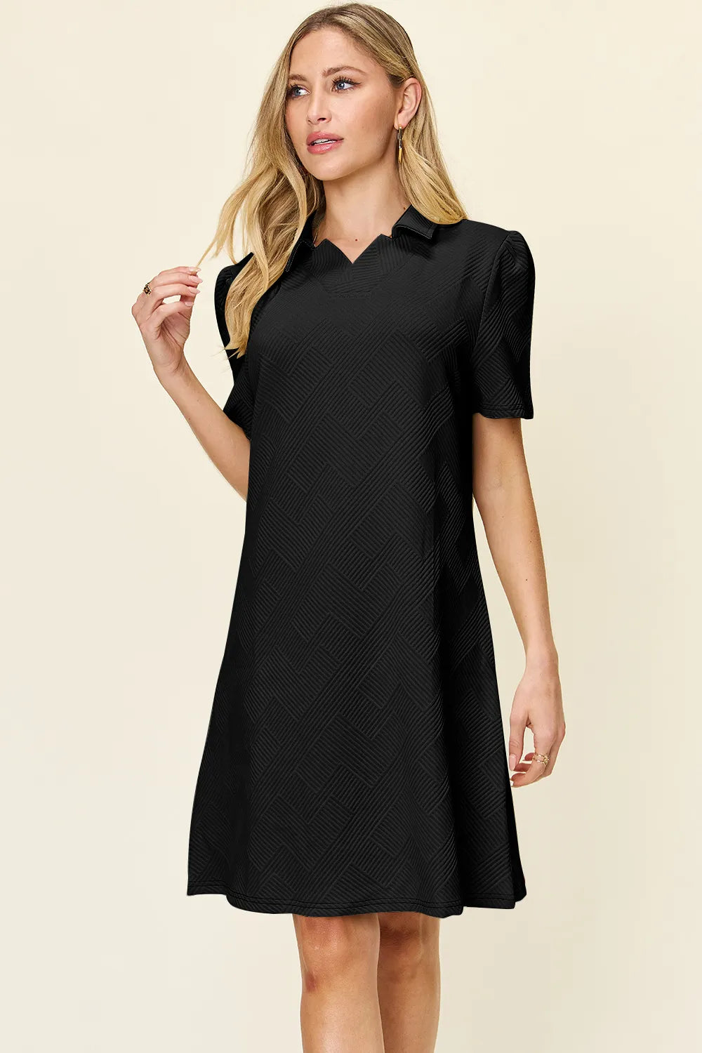 Women's apparel – product view 19