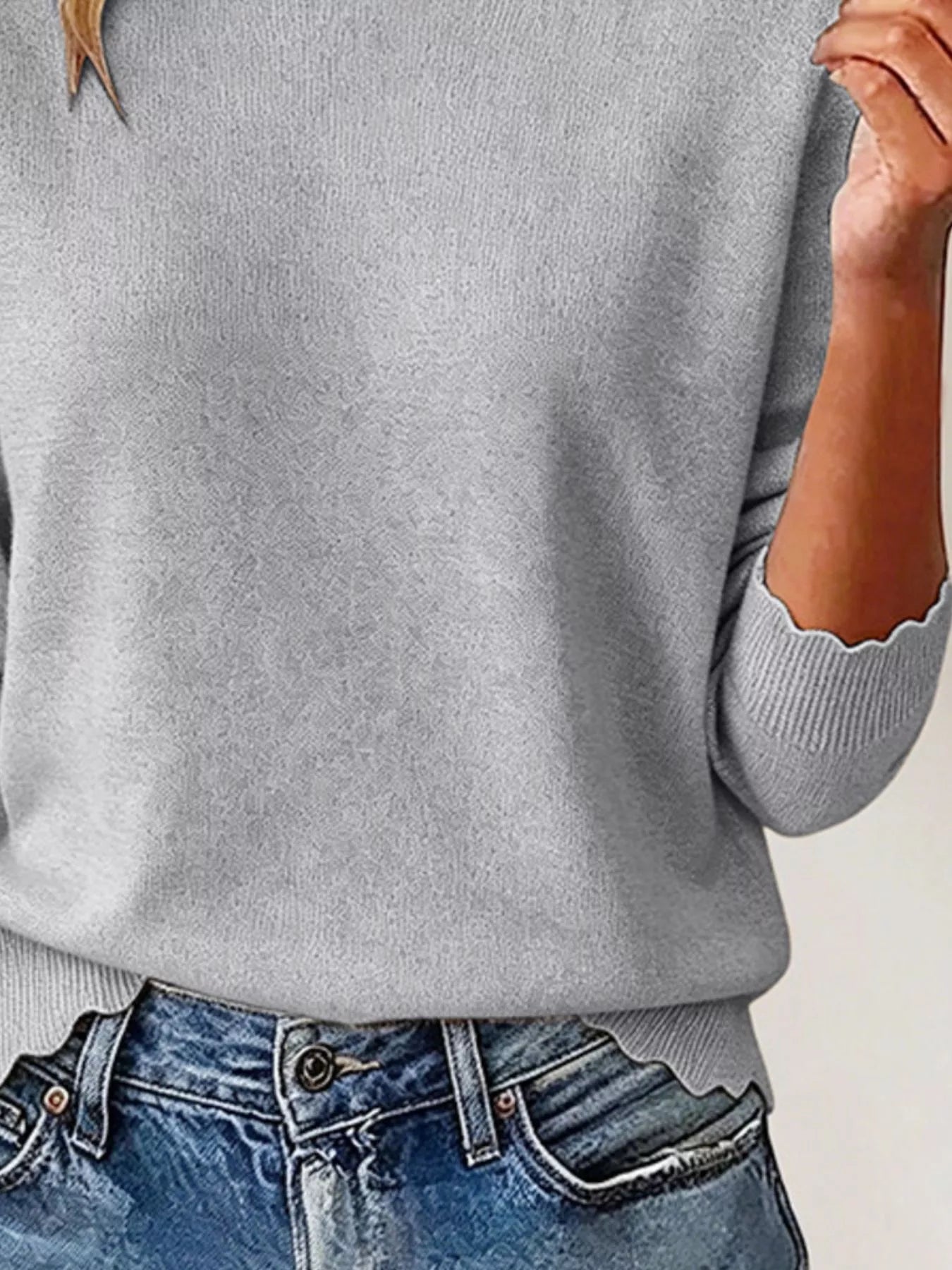 Trendsi Full Size Scalloped Trim Crew Neck Sweater Plus Size -