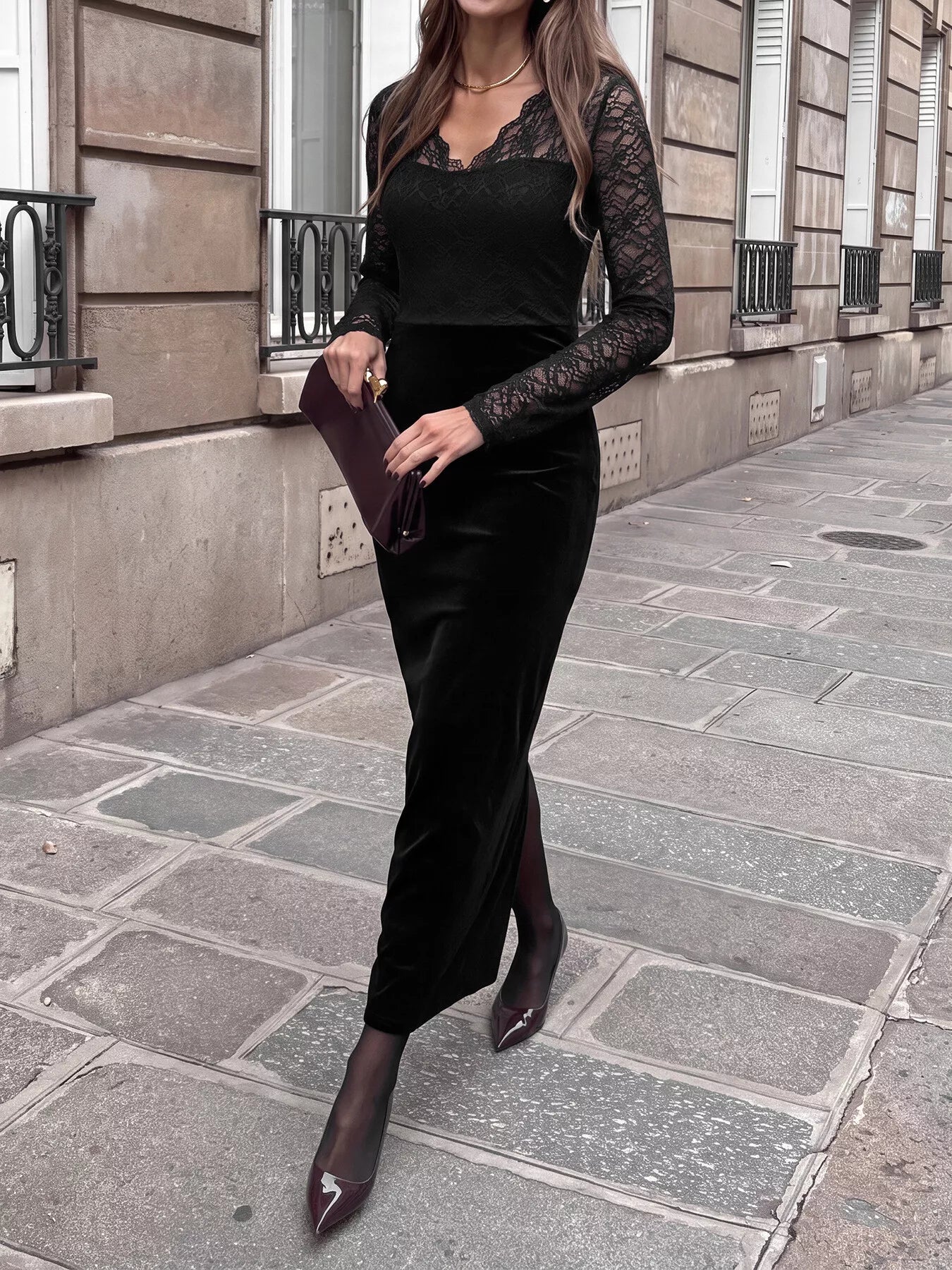Trendsi Elegant Lace and Velvet Midi Dress -