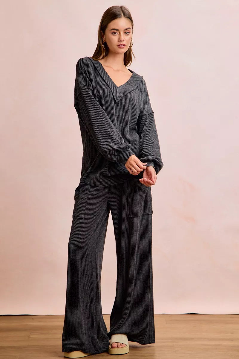 Women's clothing set – product view 3
