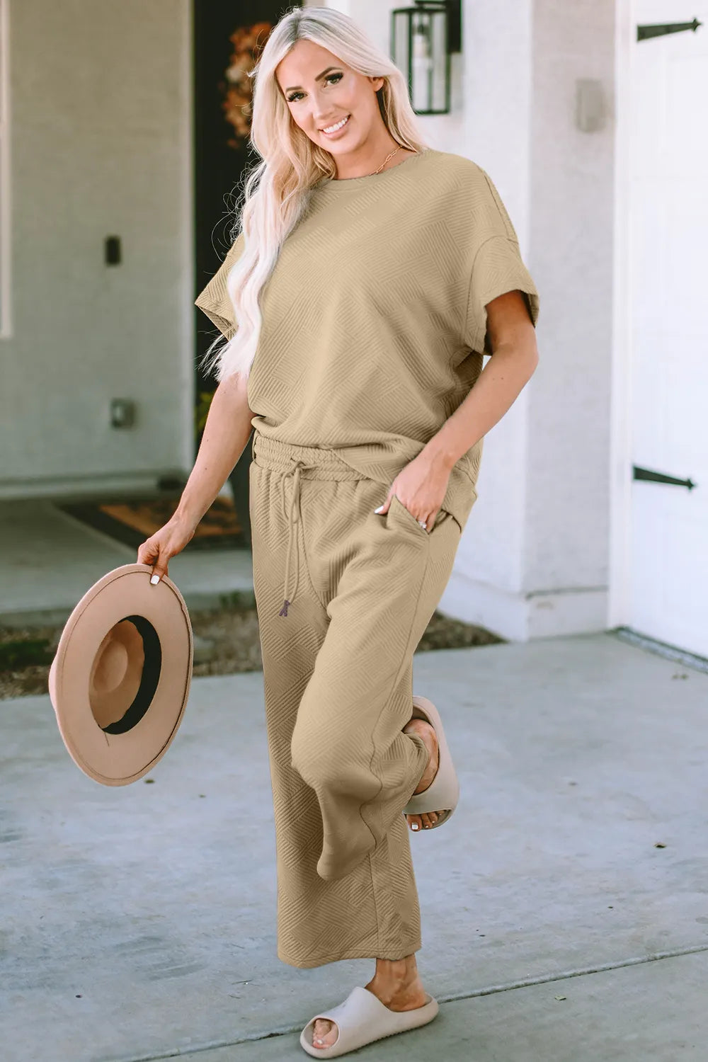 Women's clothing set – product view 1