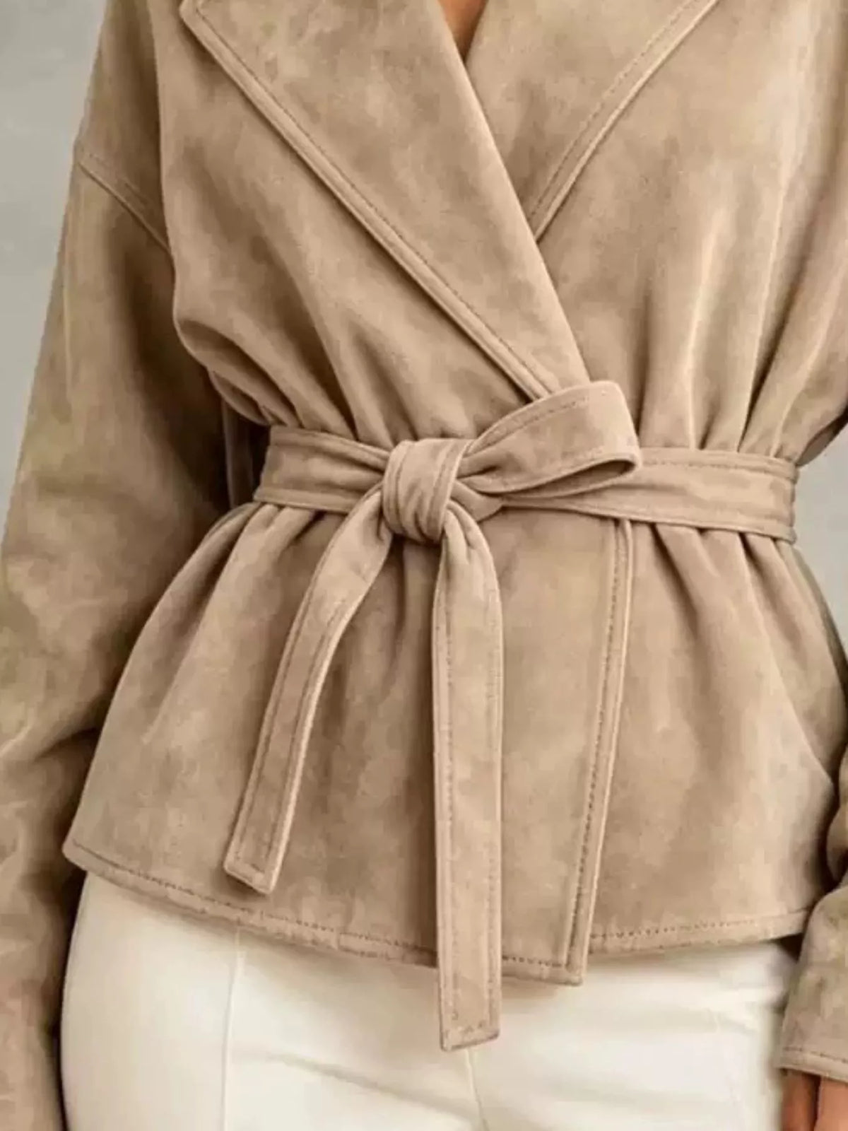 Beige tie-waist lapel collar jacket, lapels and tie waist