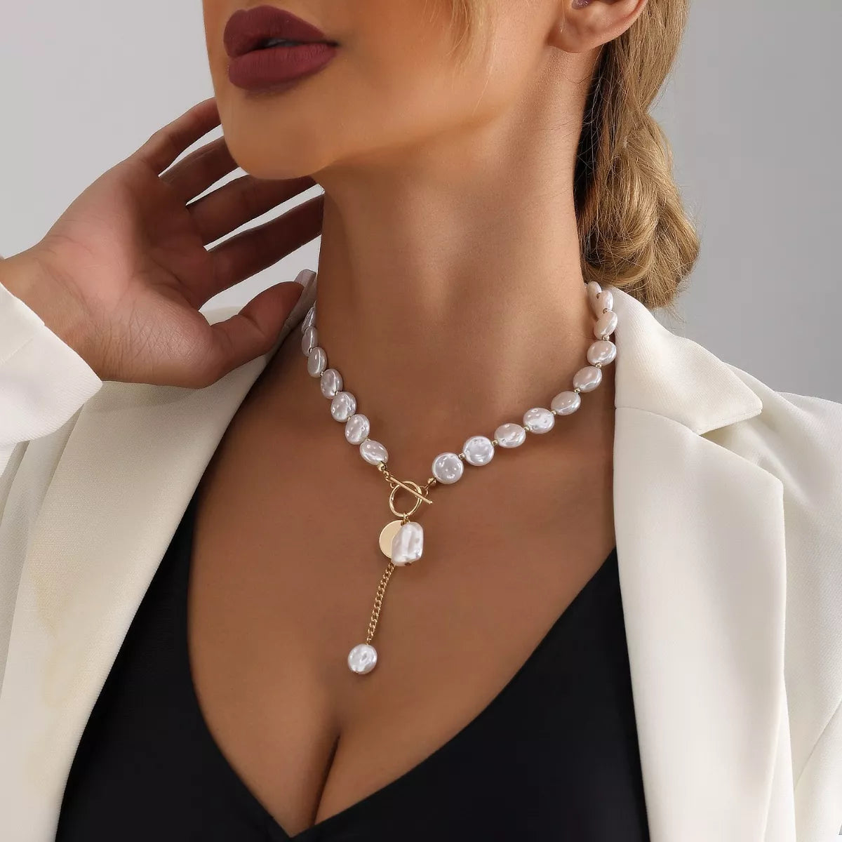 Trendsi 18K Gold-Plated Pearl Drop Necklace -