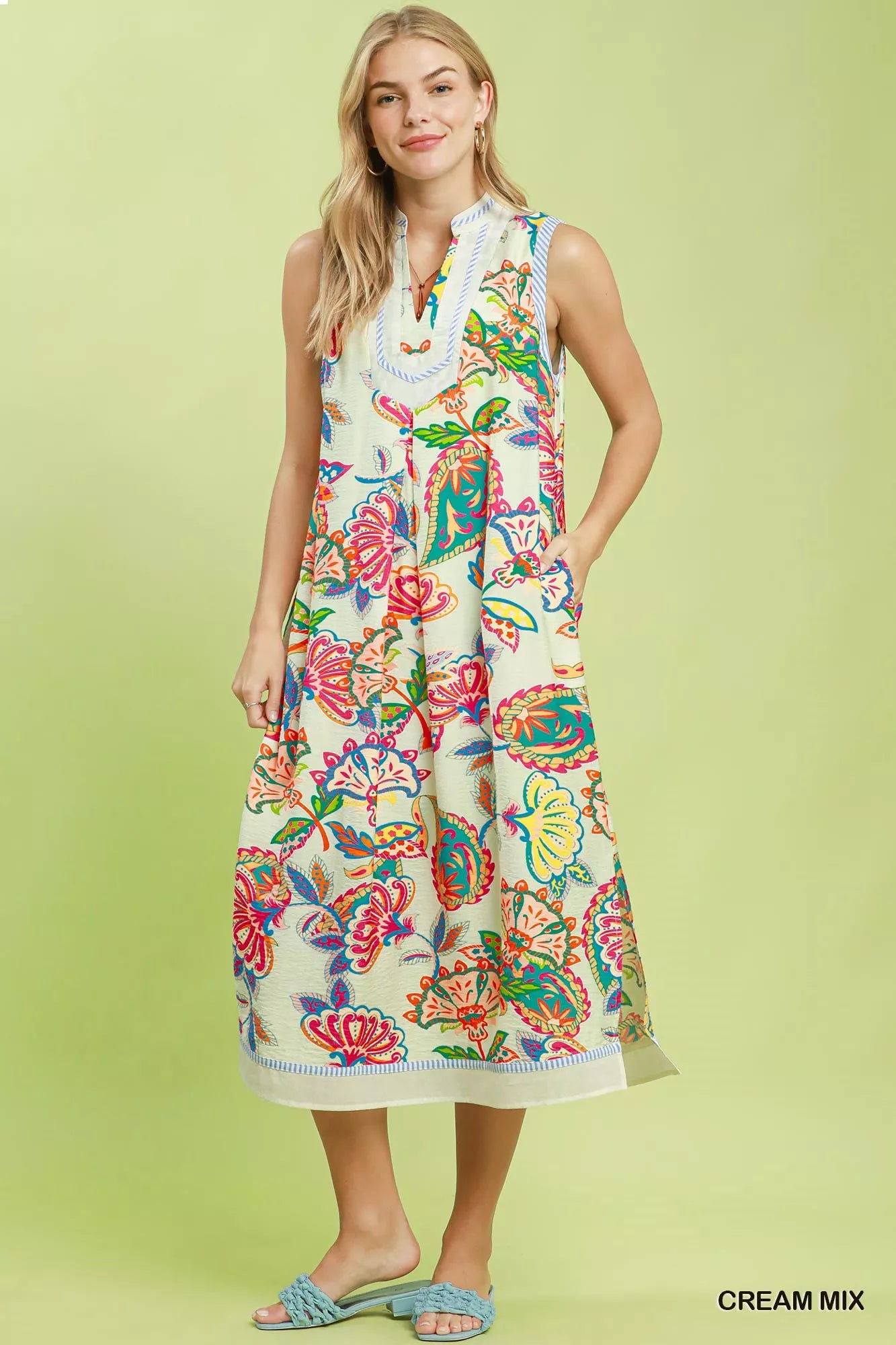 Women's apparel – product view 5