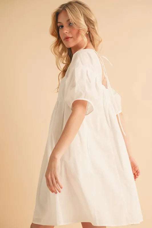 Women's apparel – product view 10