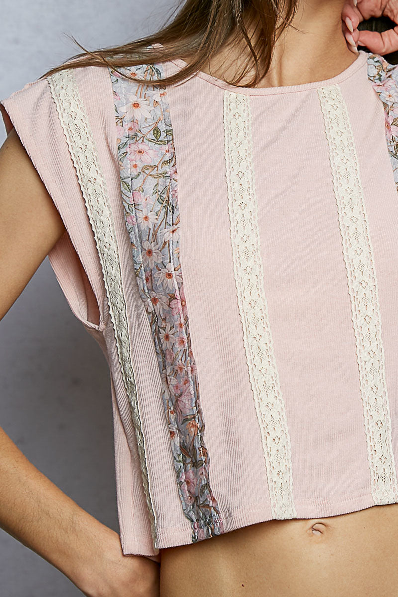 Women's Cropped Sleeveless T-Shirt With Floral Patch and Lace Trim — product view 6