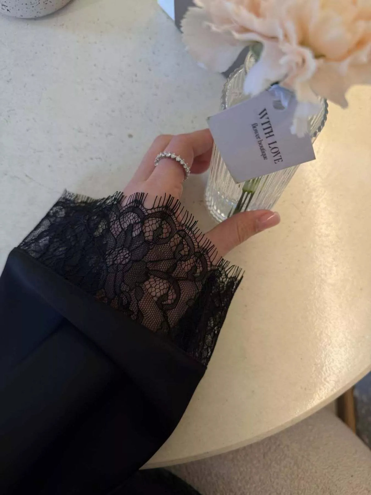 Round neck long sleeve outfit set, construction and design details